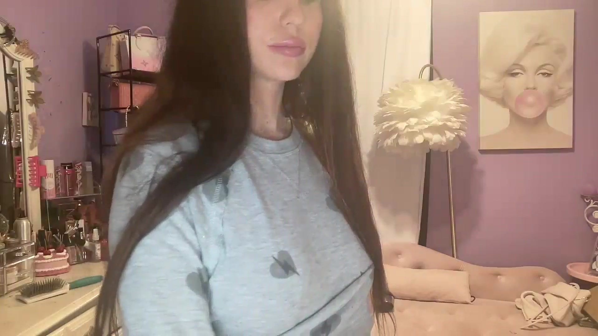 Gallery image thumbnail from Angel_baby124's myfreecams stream on, 01/10/2025, 19:43 image 20 of 20