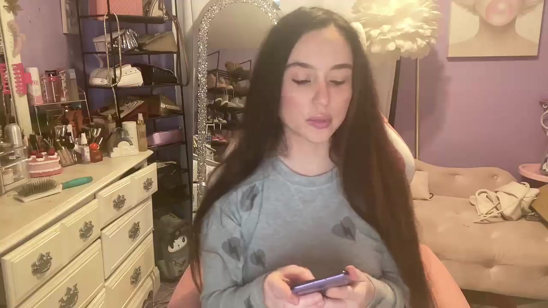 Gallery image thumbnail from Angel_baby124's myfreecams stream on, 01/10/2025, 19:43 image 16 of 20