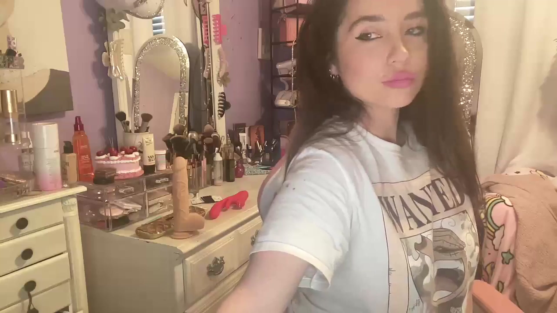 Gallery image thumbnail from Angel_baby124's myfreecams stream on, 02/05/2025, 15:06 image 15 of 20