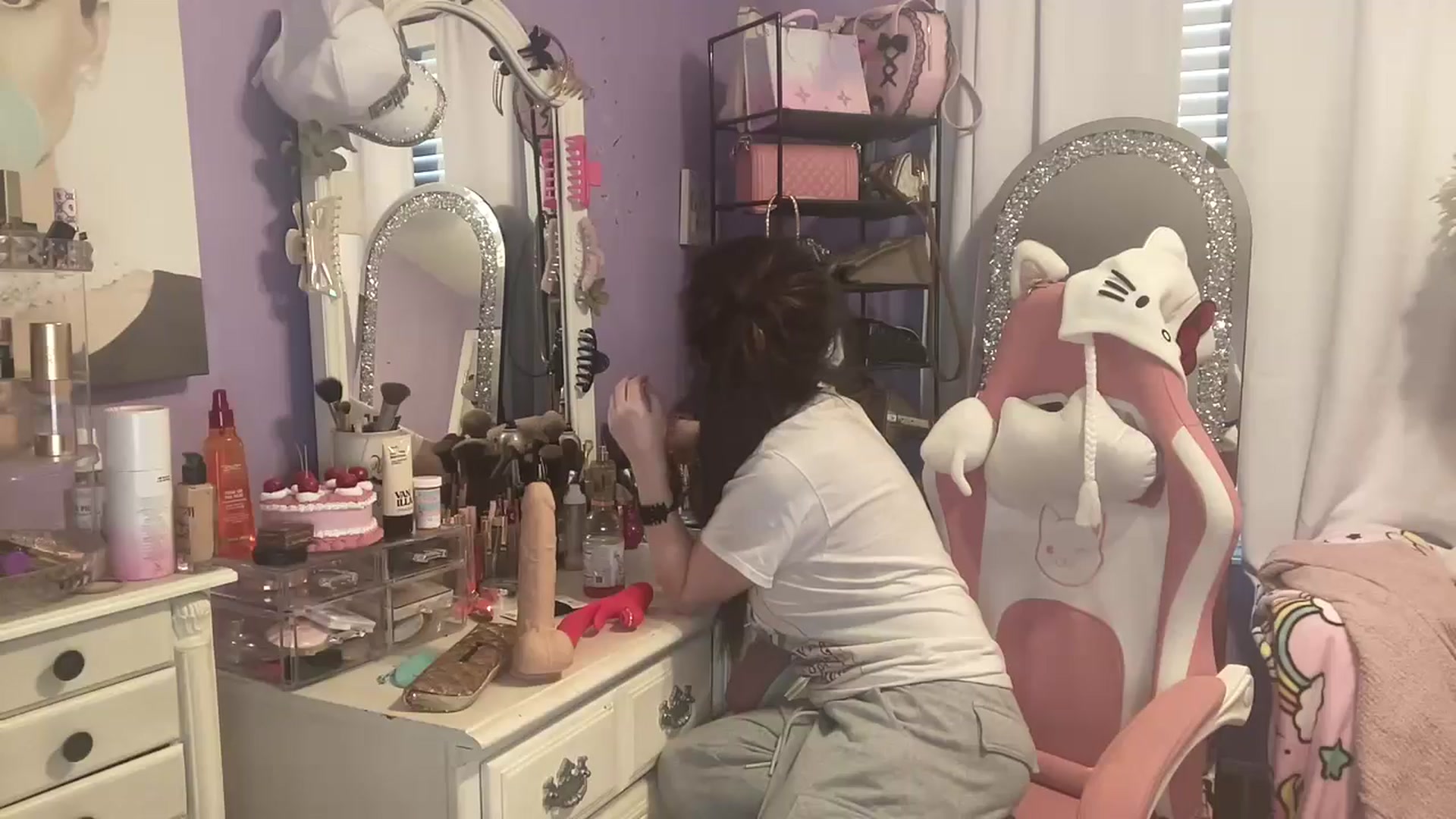 Gallery image thumbnail from Angel_baby124's myfreecams stream on, 02/05/2025, 15:06 image 6 of 20
