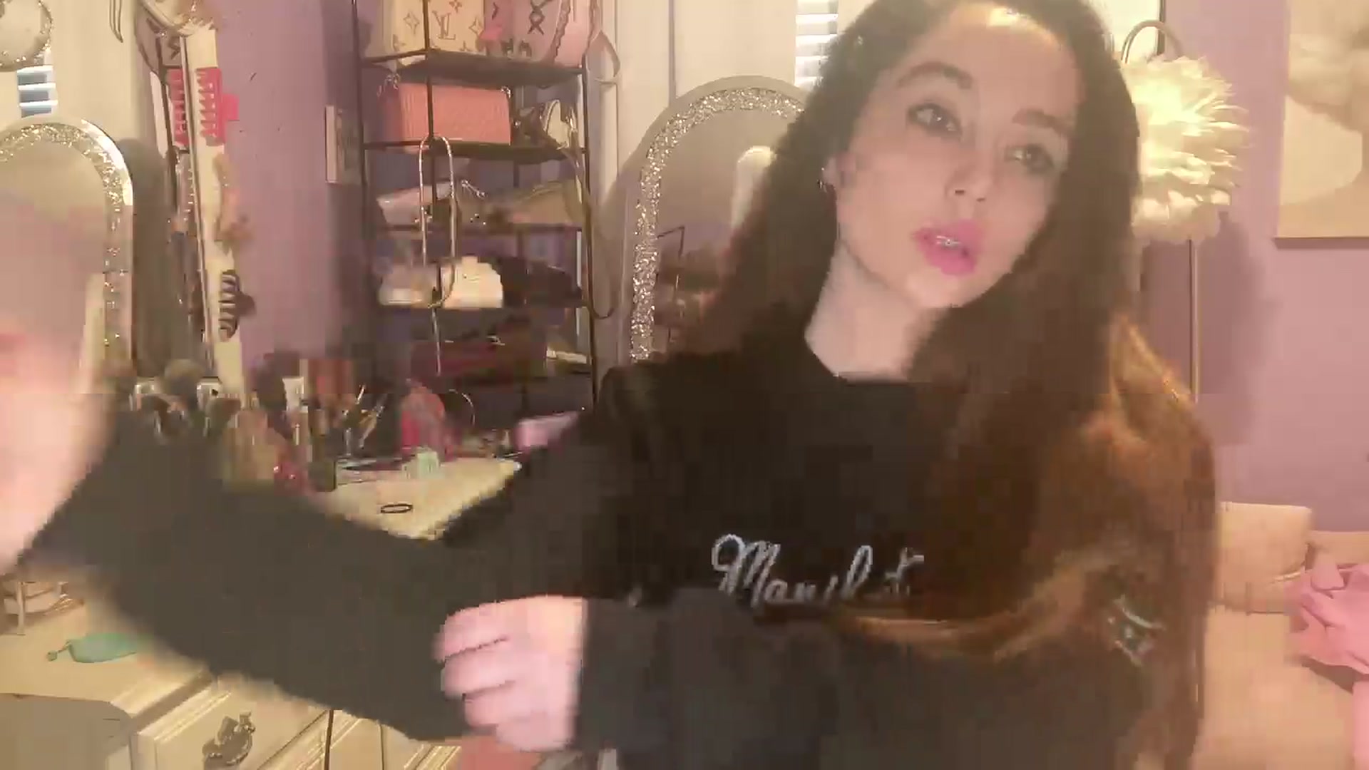 Gallery image thumbnail from Angel_baby124's myfreecams stream on, 02/06/2025, 18:33 image 17 of 20