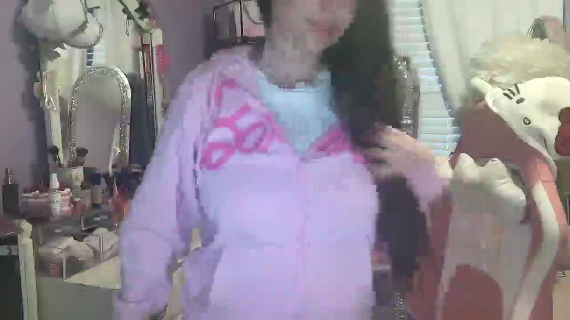 Gallery image thumbnail from Angel_baby124's myfreecams stream on, 02/13/2025, 15:11 image 7 of 20