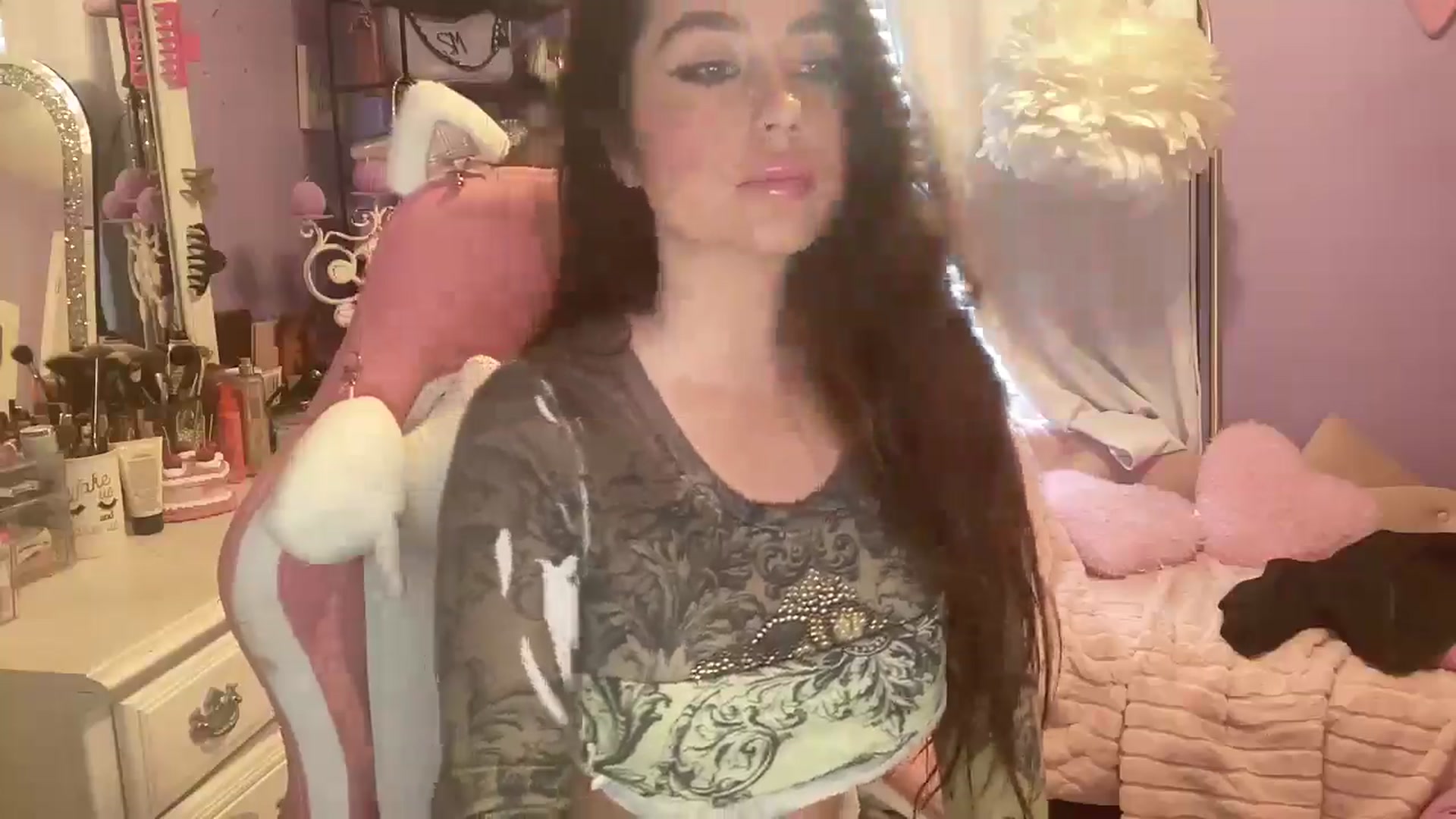 Gallery image thumbnail from Angel_baby124's myfreecams stream on, 02/18/2025, 17:53 image 3 of 20