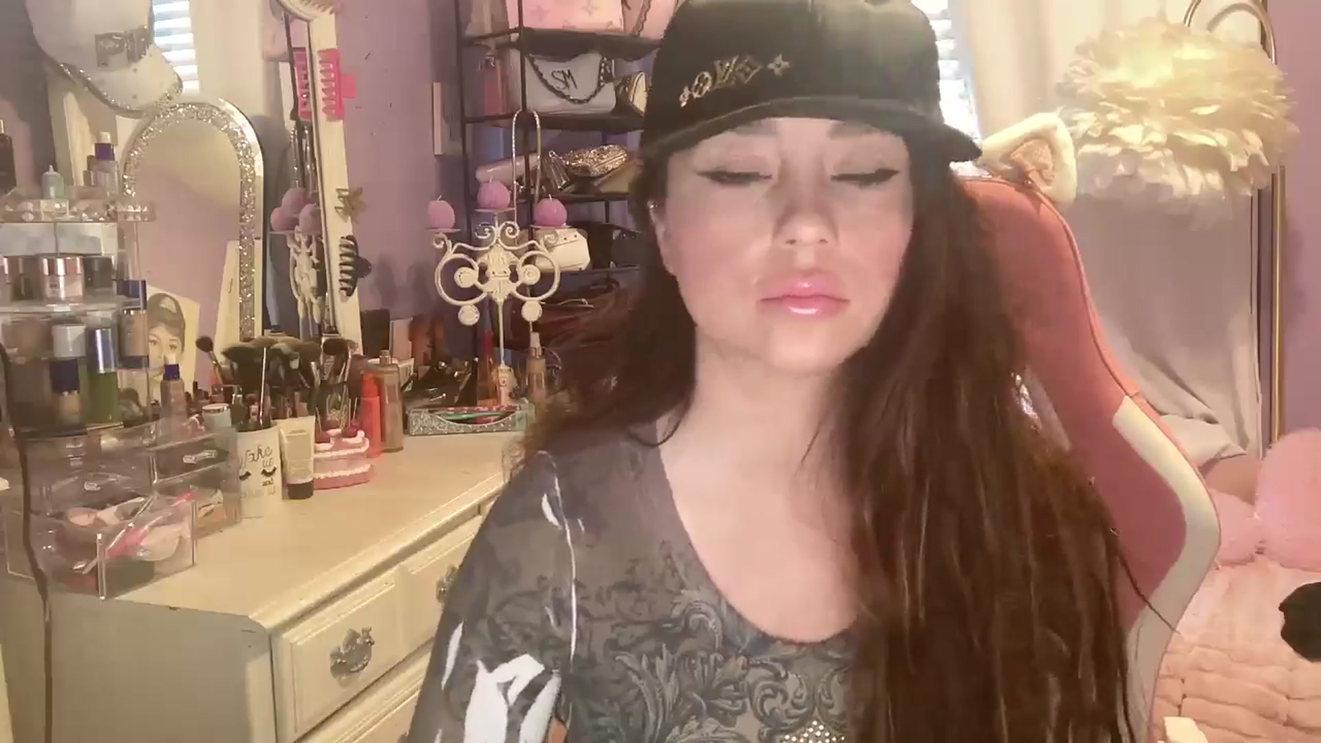 Gallery image thumbnail from Angel_baby124's myfreecams stream on, 02/18/2025, 17:53 image 20 of 20