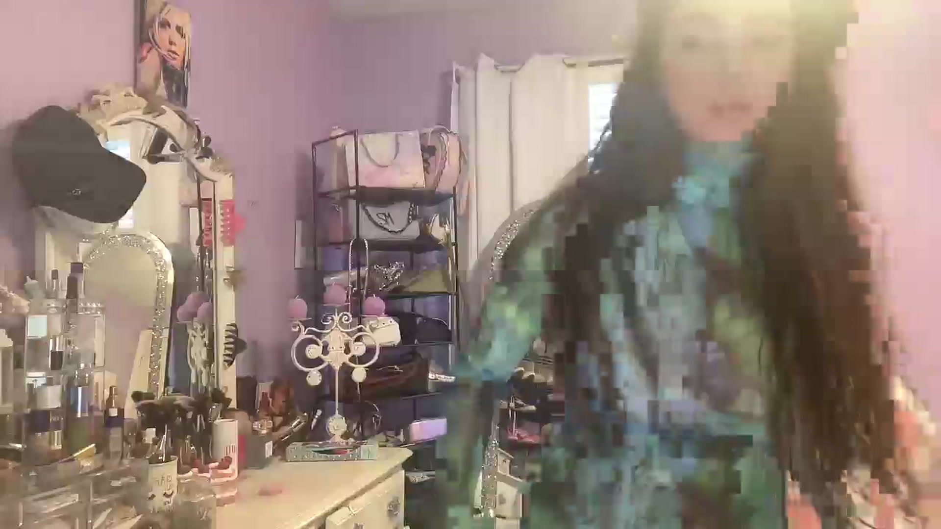Gallery image thumbnail from Angel_baby124's myfreecams stream on, 02/19/2025, 15:46 image 16 of 20