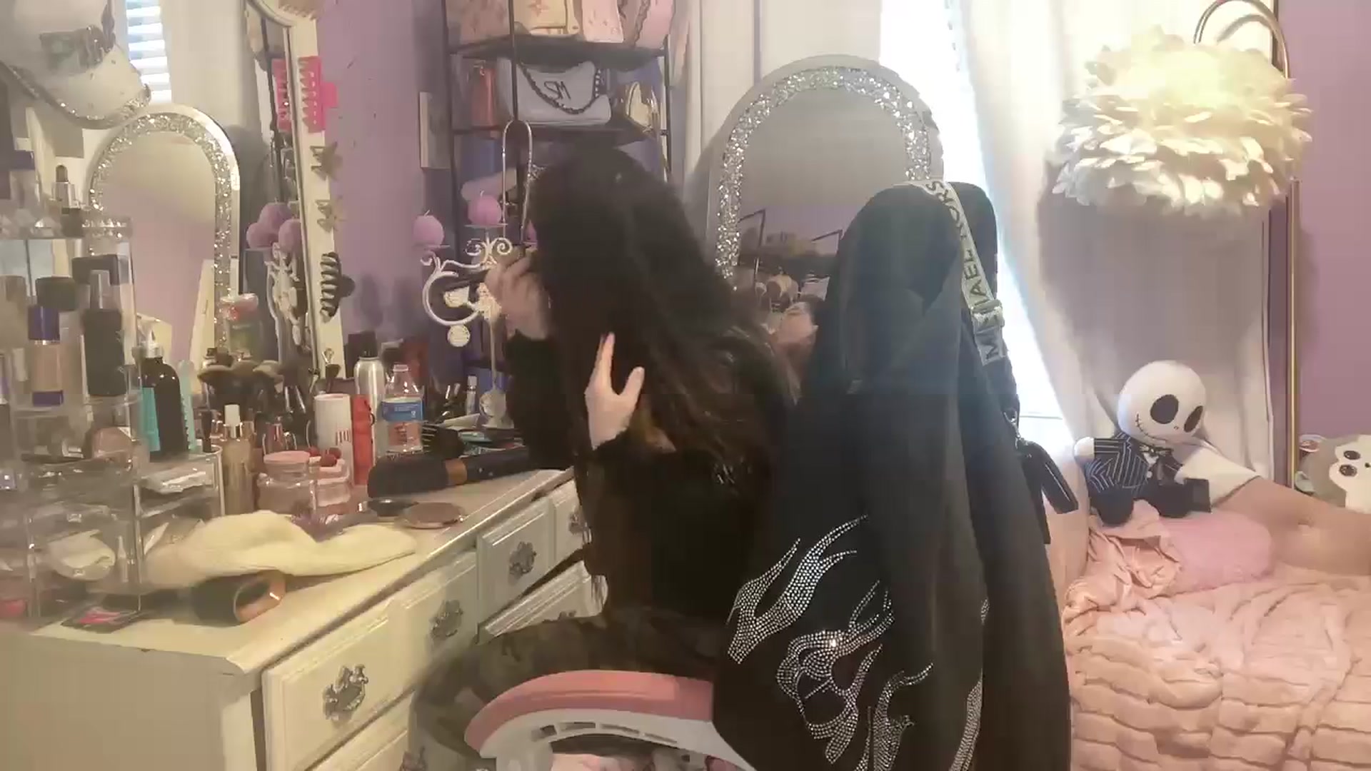 Gallery image thumbnail from Angel_baby124's myfreecams stream on, 02/24/2025, 16:24 image 11 of 20