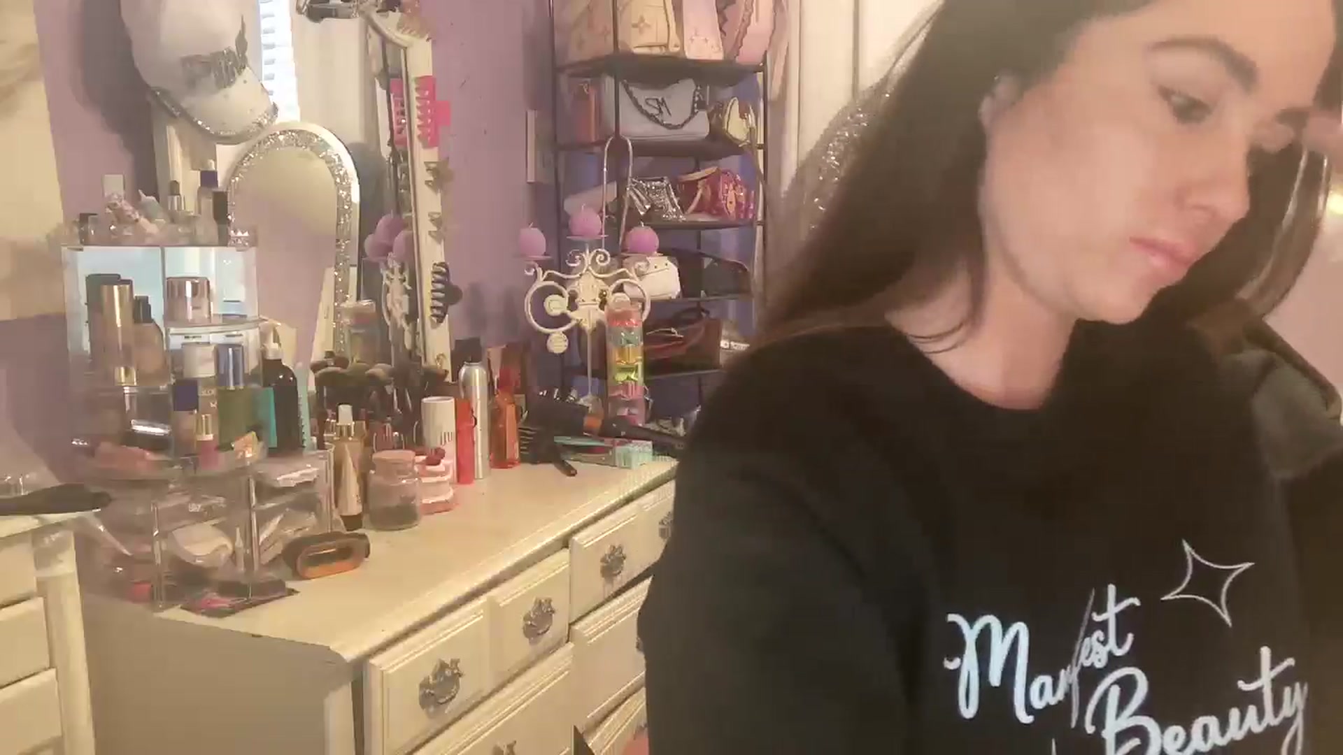 Gallery image thumbnail from Angel_baby124's myfreecams stream on, 02/24/2025, 16:37 image 20 of 20