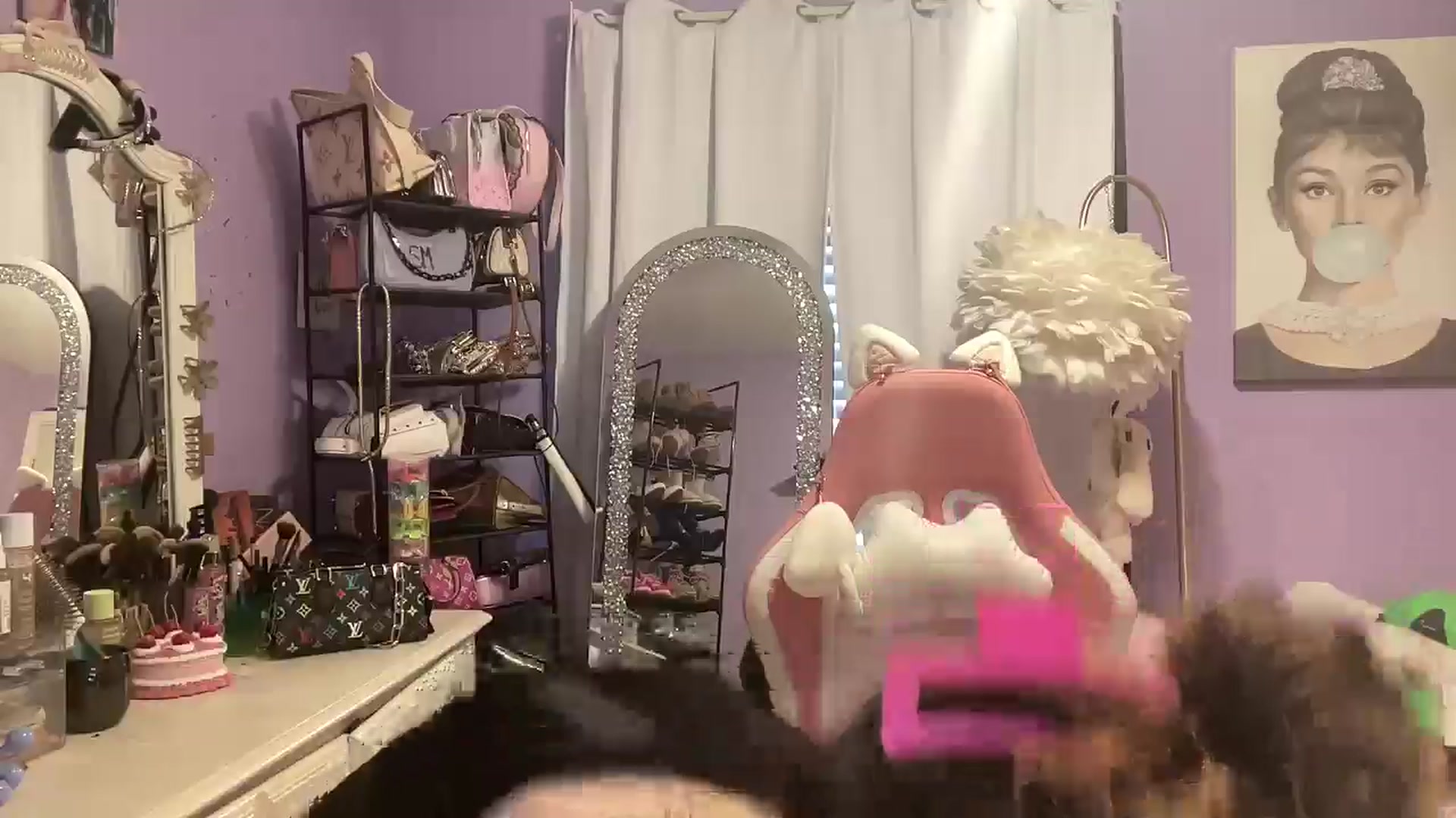 Gallery image thumbnail from Angel_baby124's myfreecams stream on, 03/24/2025, 16:29 image 7 of 20