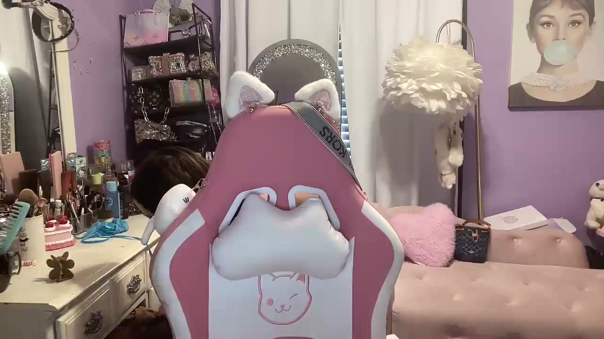 Gallery image thumbnail from Angel_baby124's myfreecams stream on, 05/06/2025, 14:18 image 16 of 20