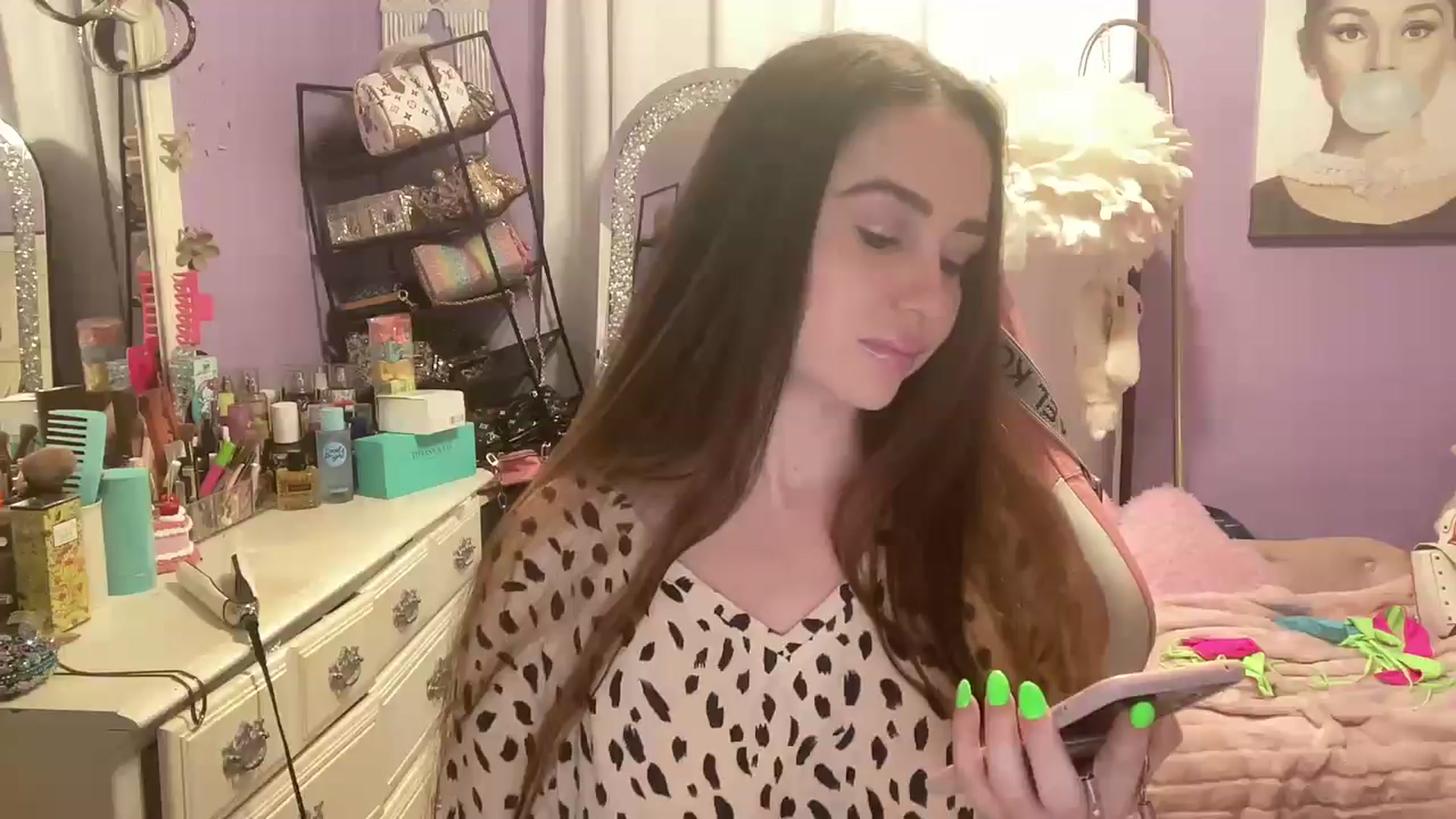 Gallery image thumbnail from Angel_baby124's myfreecams stream on, 06/20/2025, 19:06 image 1 of 20
