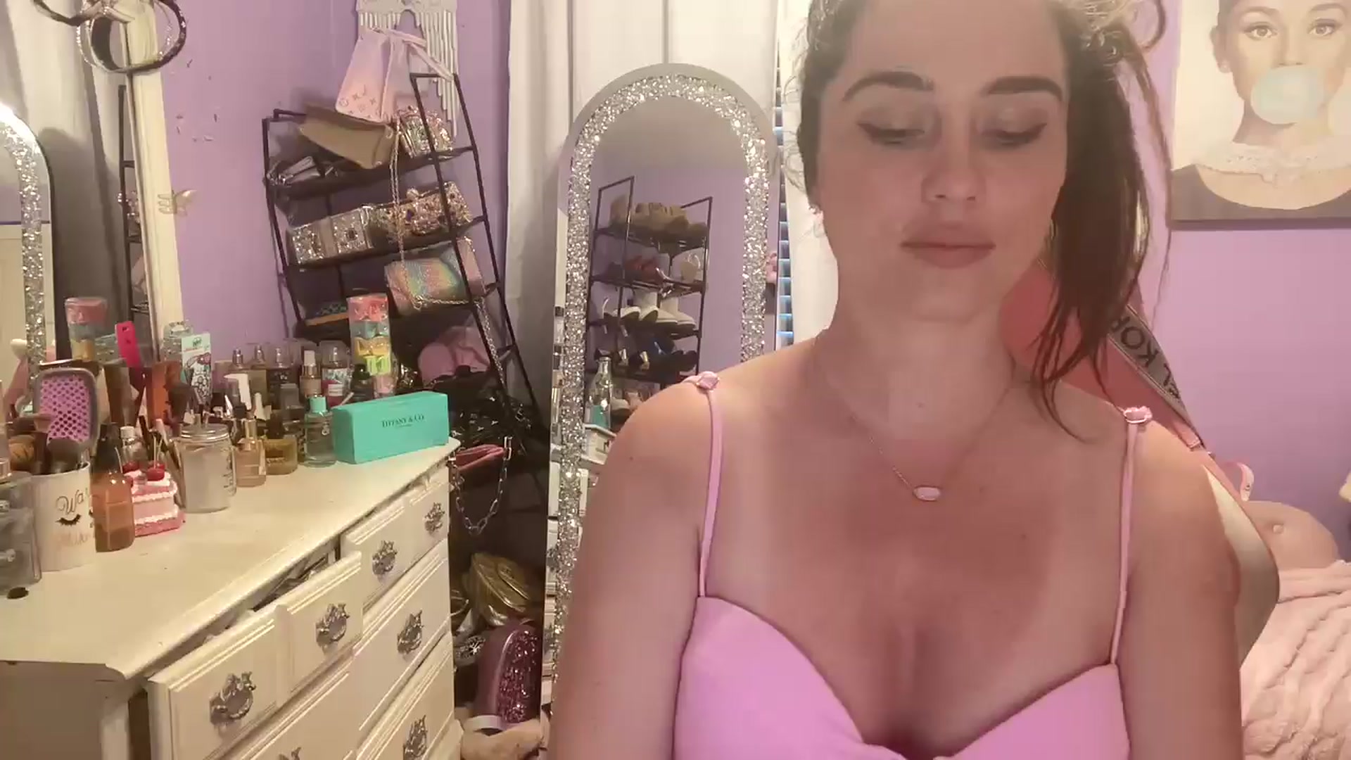 Gallery image thumbnail from Angel_baby124's myfreecams stream on, 08/24/2025, 11:25 image 11 of 20