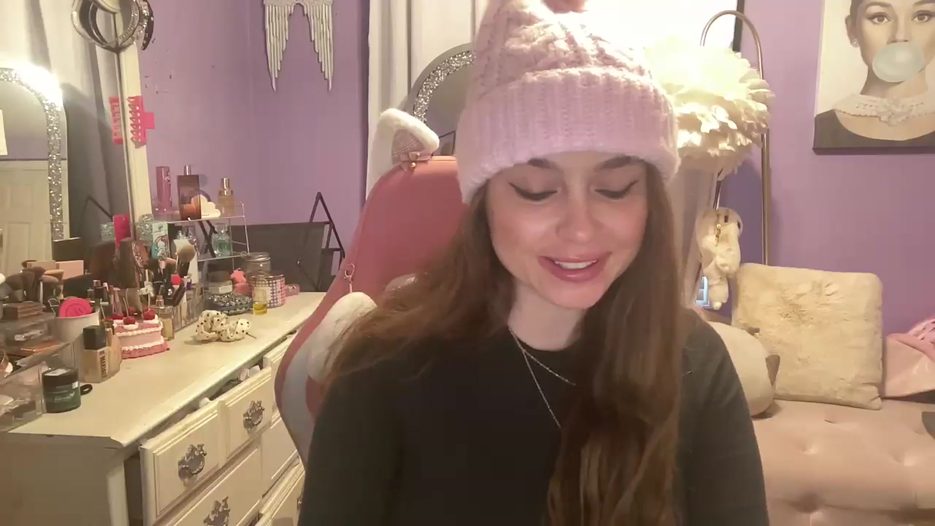 Gallery image thumbnail from Angel_baby124's myfreecams stream on, 01/13/2026, 16:14 image 4 of 20