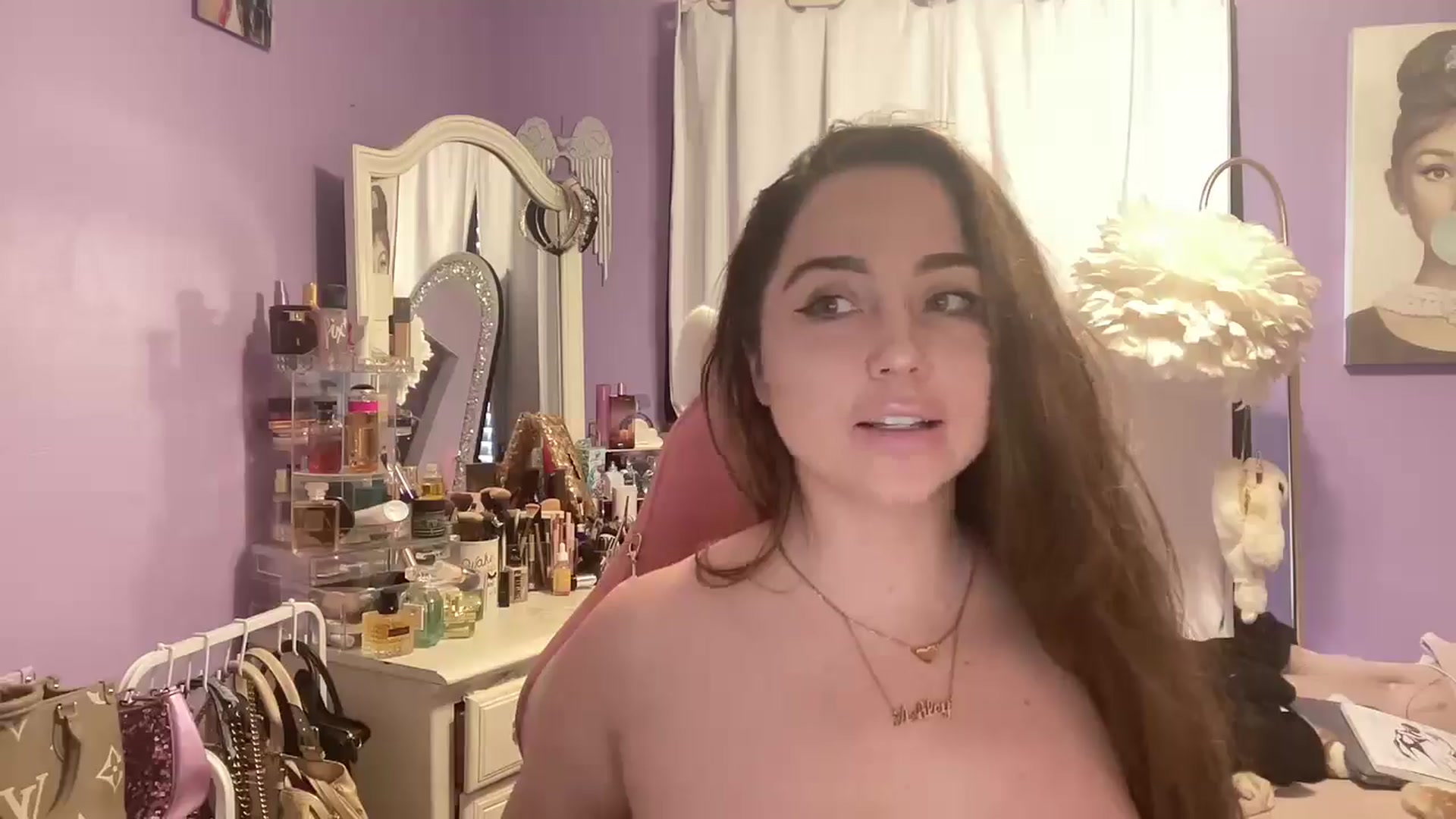 Gallery image thumbnail from Angel_baby124's myfreecams stream on, 02/11/2026, 17:41 image 17 of 20