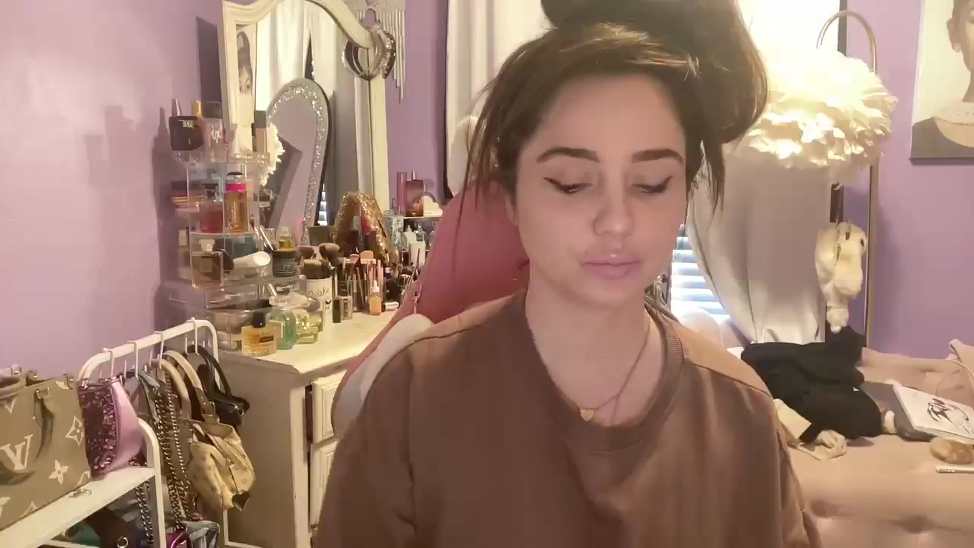 Gallery image thumbnail from Angel_baby124's myfreecams stream on, 02/11/2026, 19:01 image 3 of 20