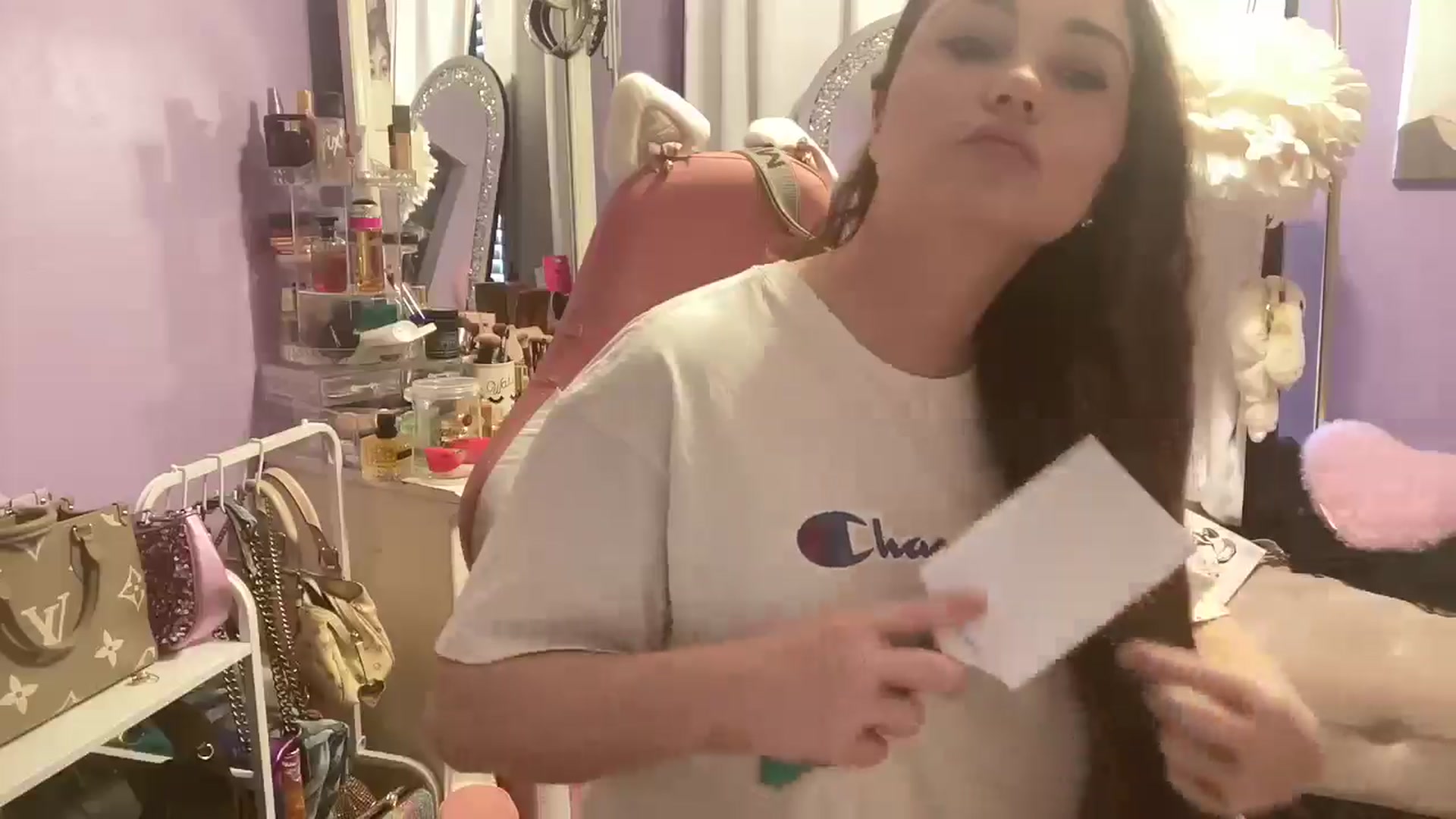 Gallery image thumbnail from Angel_baby124's myfreecams stream on, 02/16/2026, 18:16 image 4 of 20