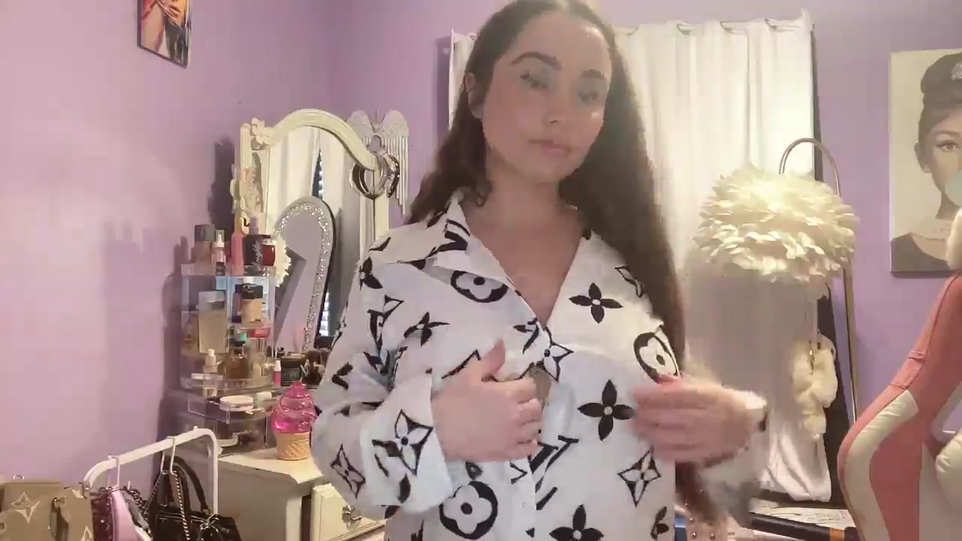 Gallery image thumbnail from Angel_baby124's myfreecams stream on, 03/18/2026, 18:05 image 9 of 20