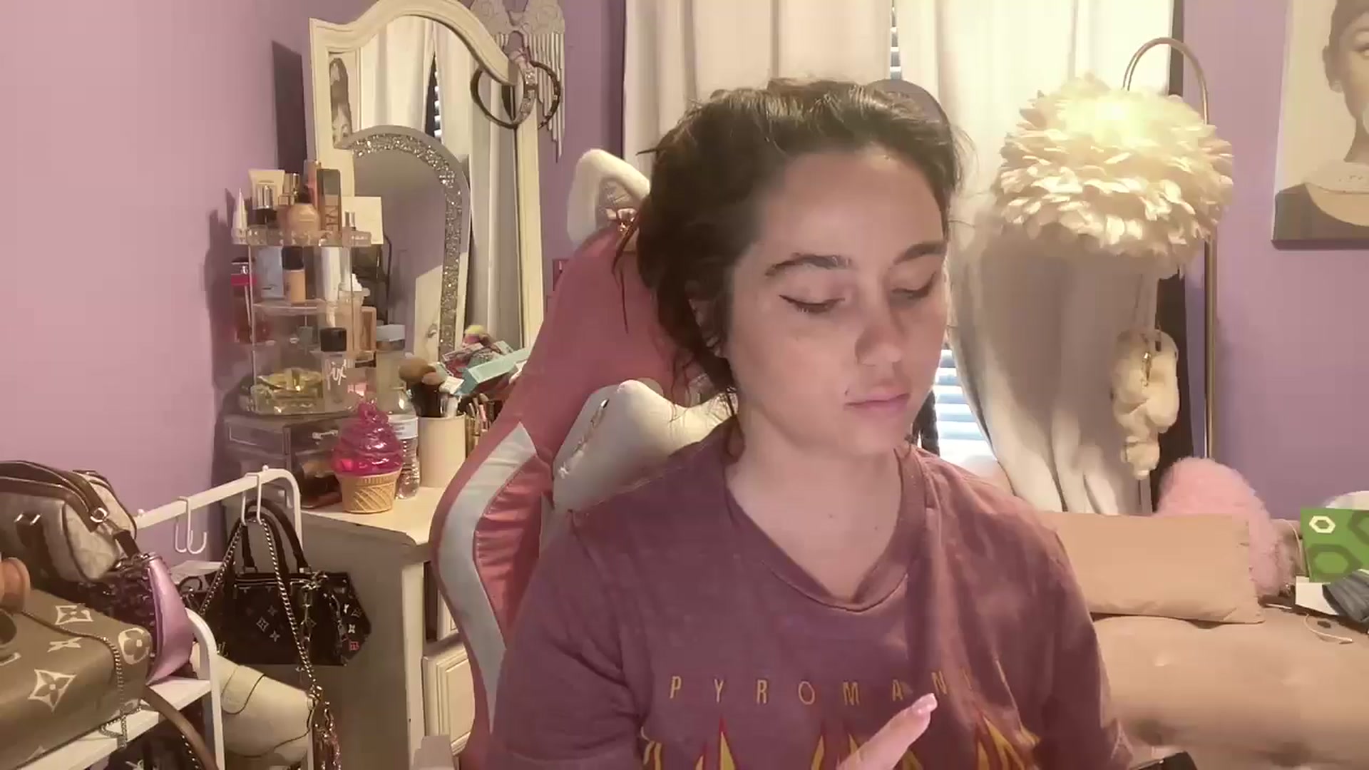 Gallery image thumbnail from Angel_baby124's myfreecams stream on, 04/26/2026, 16:15 image 4 of 20