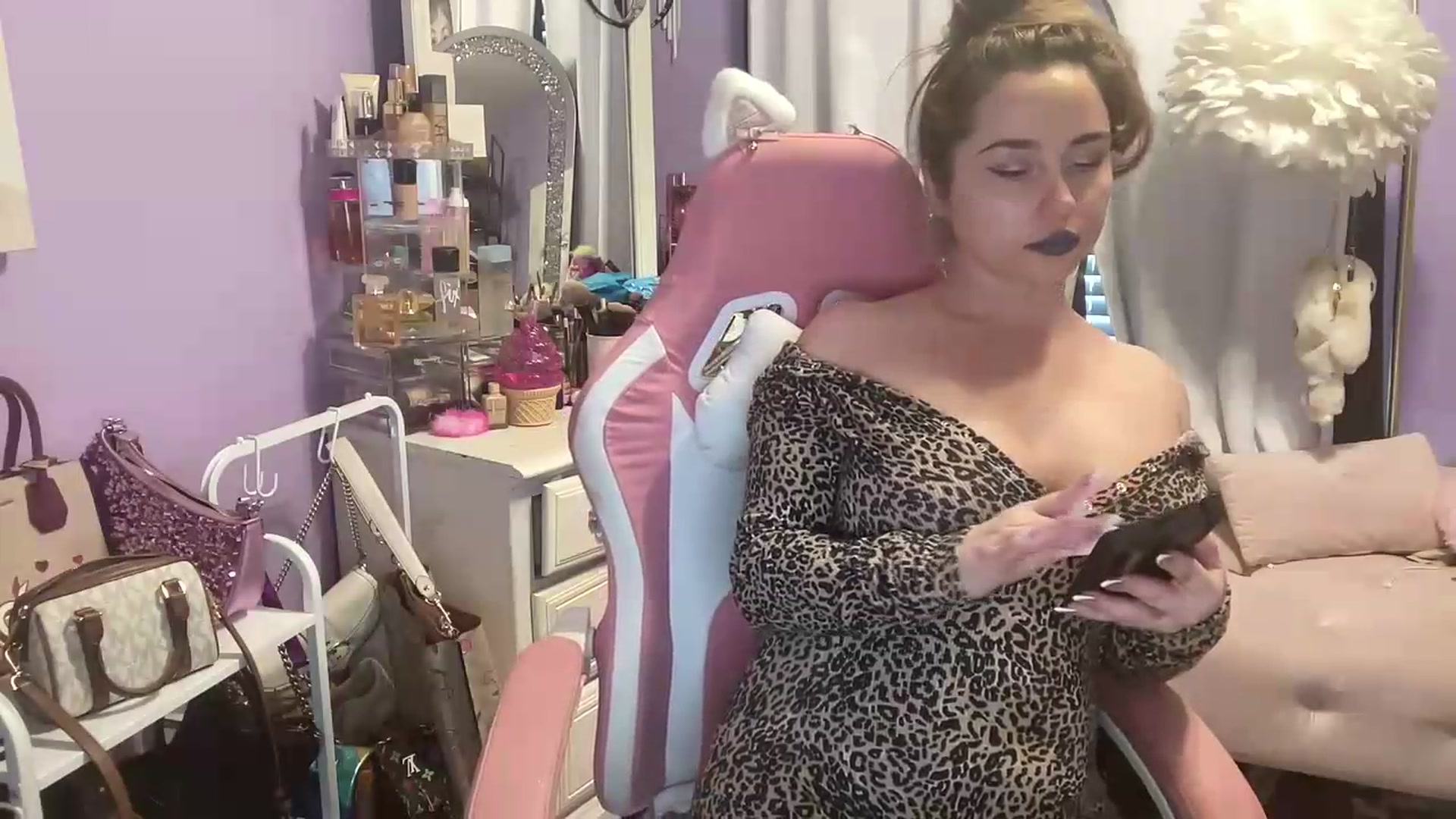 Gallery image thumbnail from Angel_baby124's myfreecams stream on, 05/10/2026, 14:55 image 16 of 20