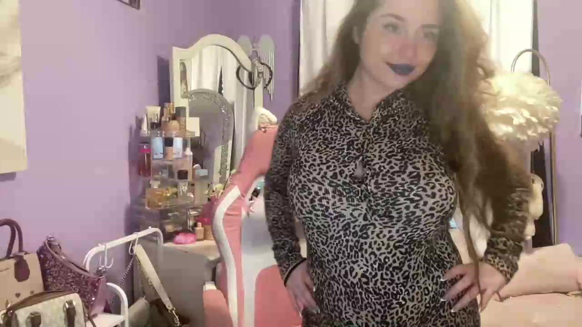 Gallery image thumbnail from Angel_baby124's myfreecams stream on, 05/10/2026, 14:55 image 7 of 20