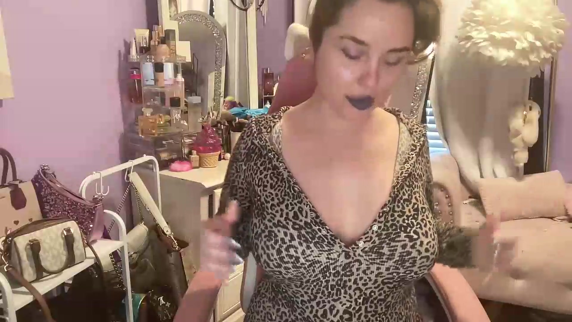 Gallery image thumbnail from Angel_baby124's myfreecams stream on, 05/10/2026, 14:55 image 19 of 20