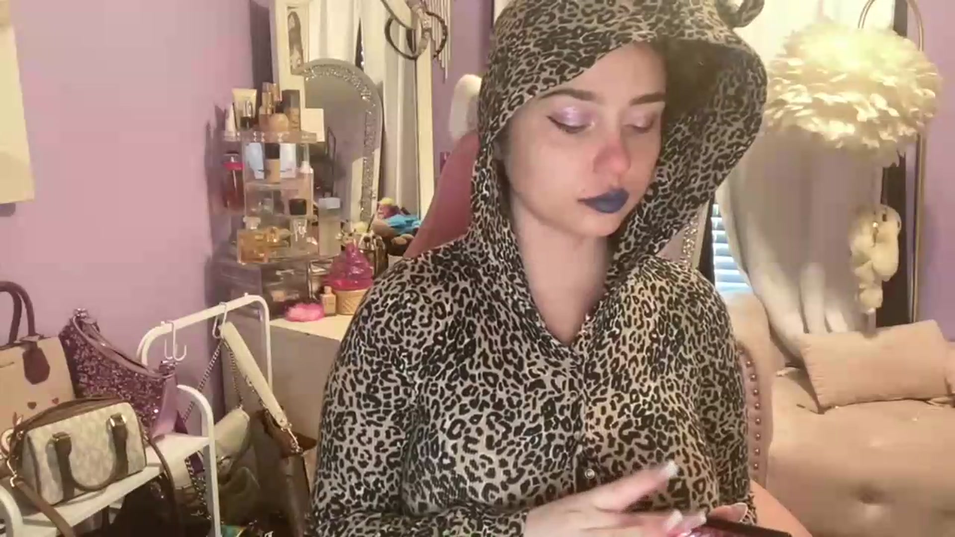 Gallery image thumbnail from Angel_baby124's myfreecams stream on, 05/10/2026, 14:55 image 5 of 20