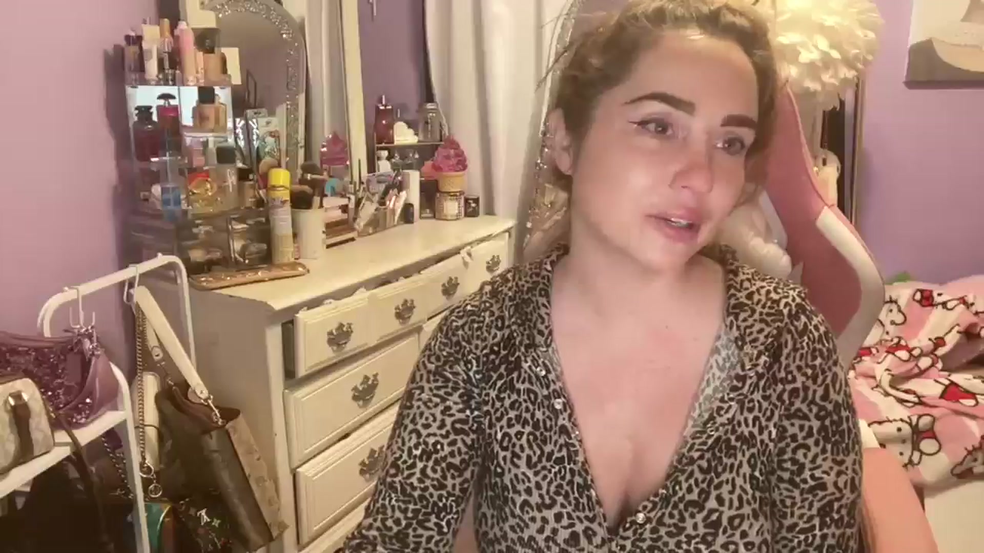 Gallery image thumbnail from Angel_baby124's myfreecams stream on, 05/10/2026, 16:13 image 3 of 20