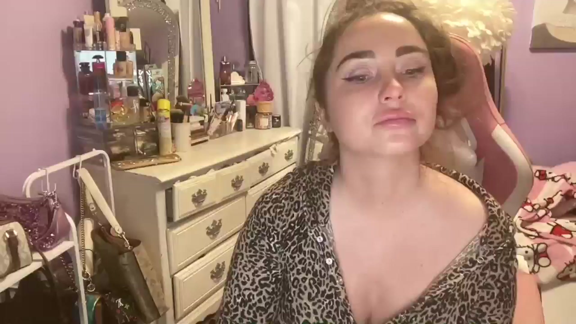 Gallery image thumbnail from Angel_baby124's myfreecams stream on, 05/10/2026, 16:13 image 14 of 20