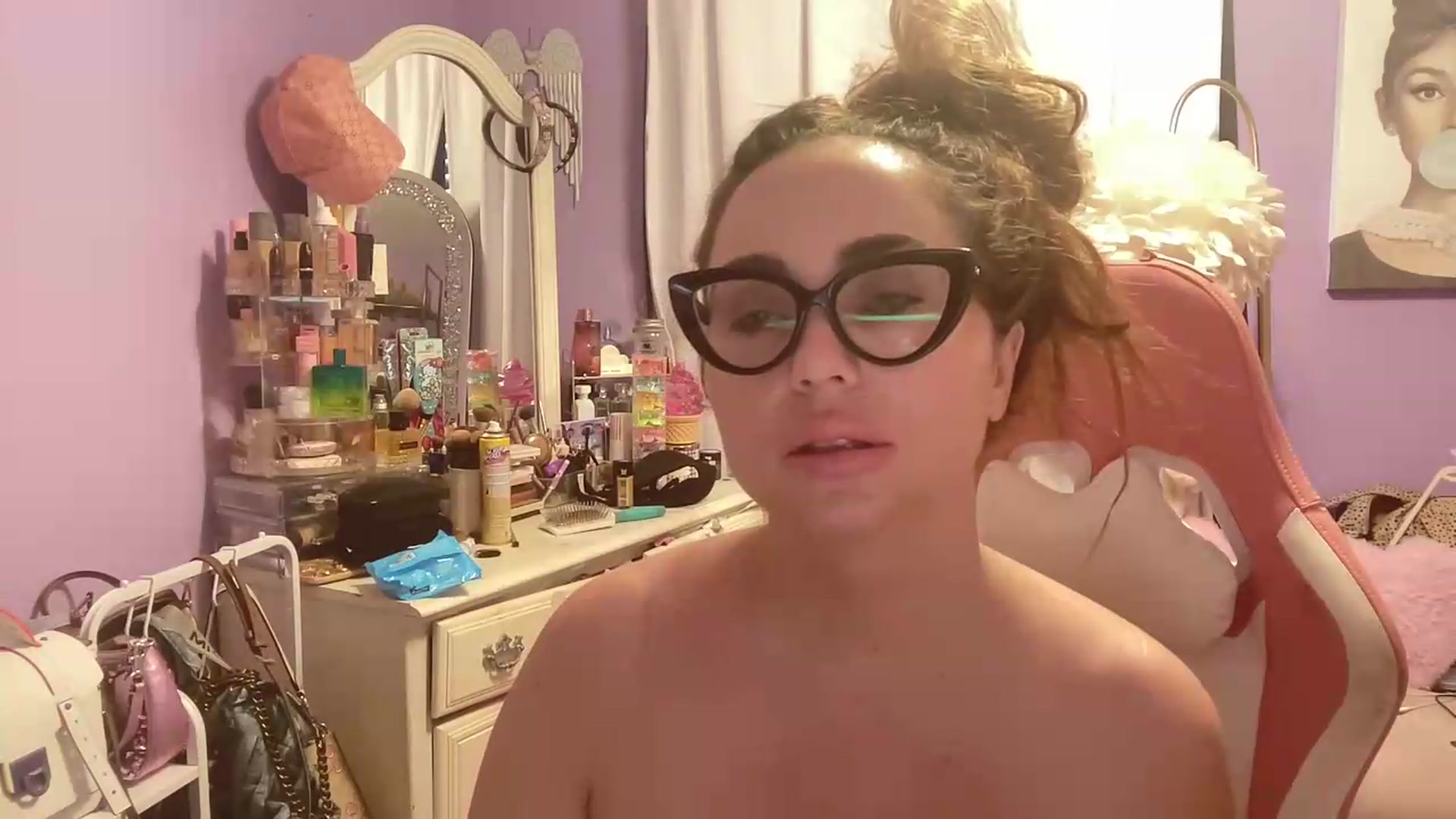 Gallery image thumbnail from Angel_baby124's myfreecams stream on, 05/19/2026, 14:26 image 9 of 20