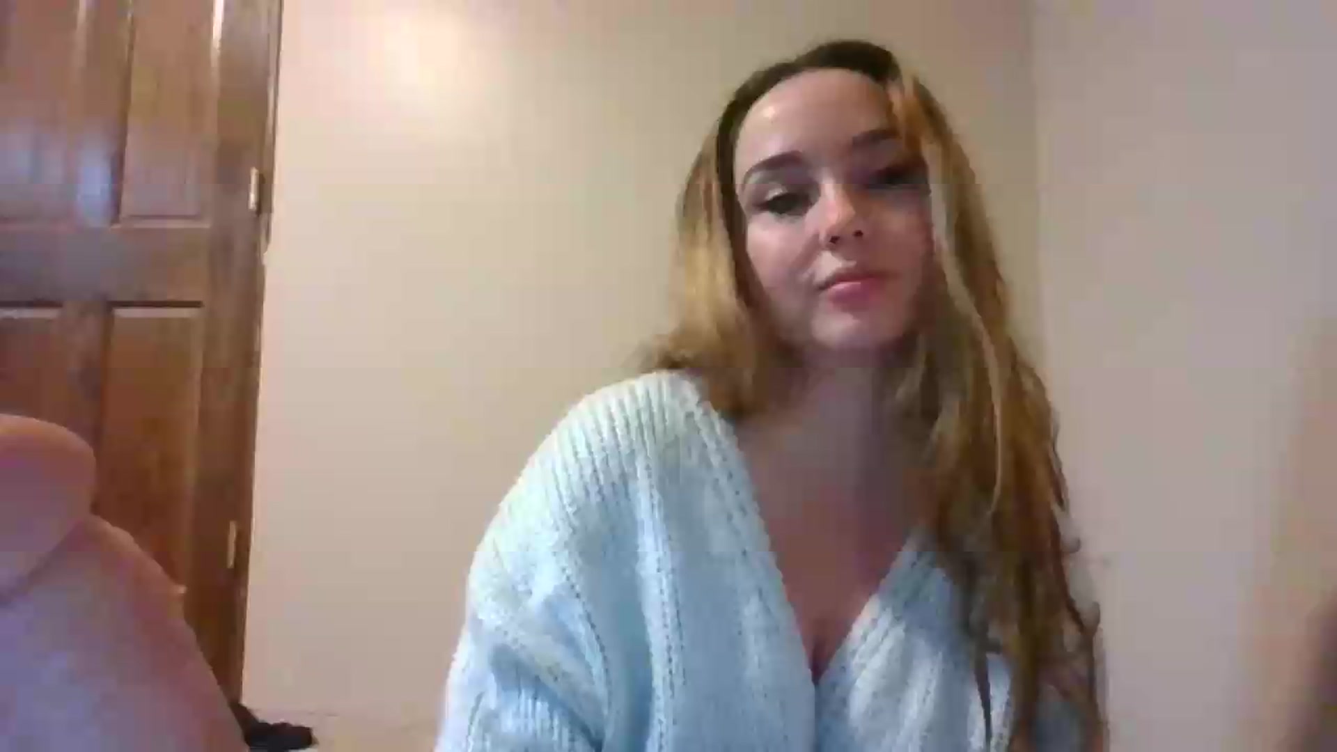 Gallery image thumbnail from Angel_baby124's myfreecams stream on, 06/16/2026, 17:16 image 1 of 20