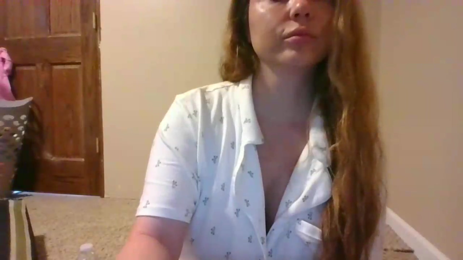 Gallery image thumbnail from Angel_baby124's myfreecams stream on, 06/27/2026, 17:01 image 7 of 20