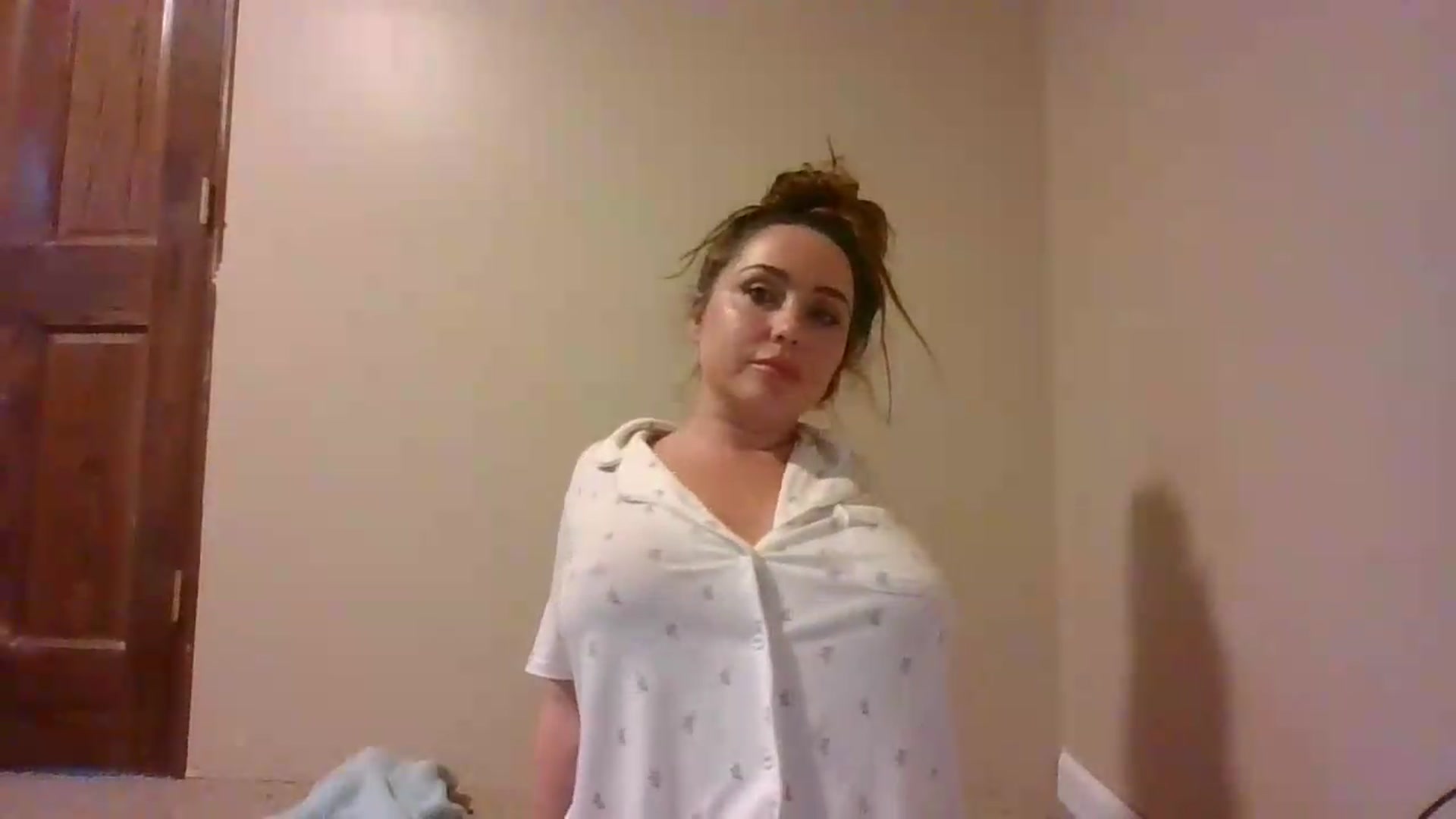 Gallery image thumbnail from Angel_baby124's myfreecams stream on, 06/28/2026, 16:44 image 20 of 20