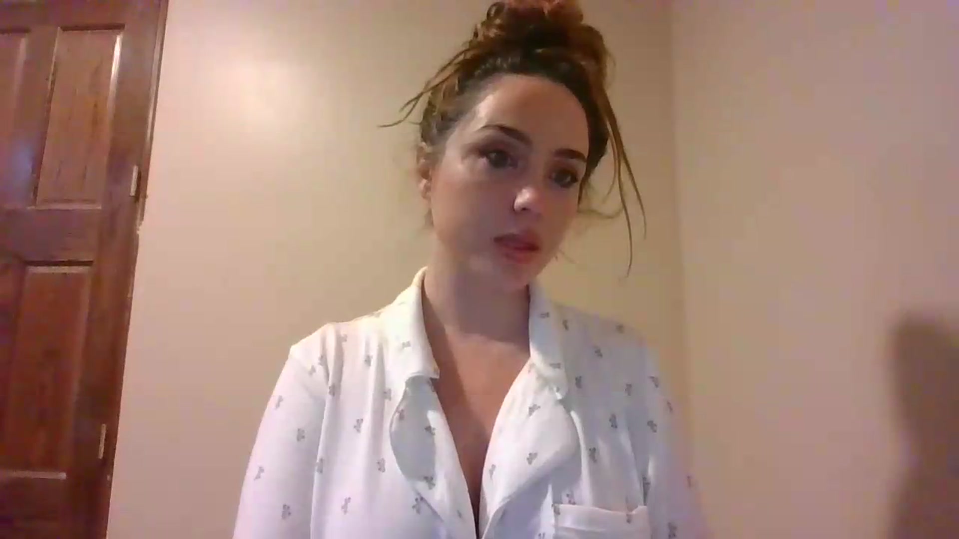 Gallery image thumbnail from Angel_baby124's myfreecams stream on, 06/28/2026, 16:44 image 4 of 20