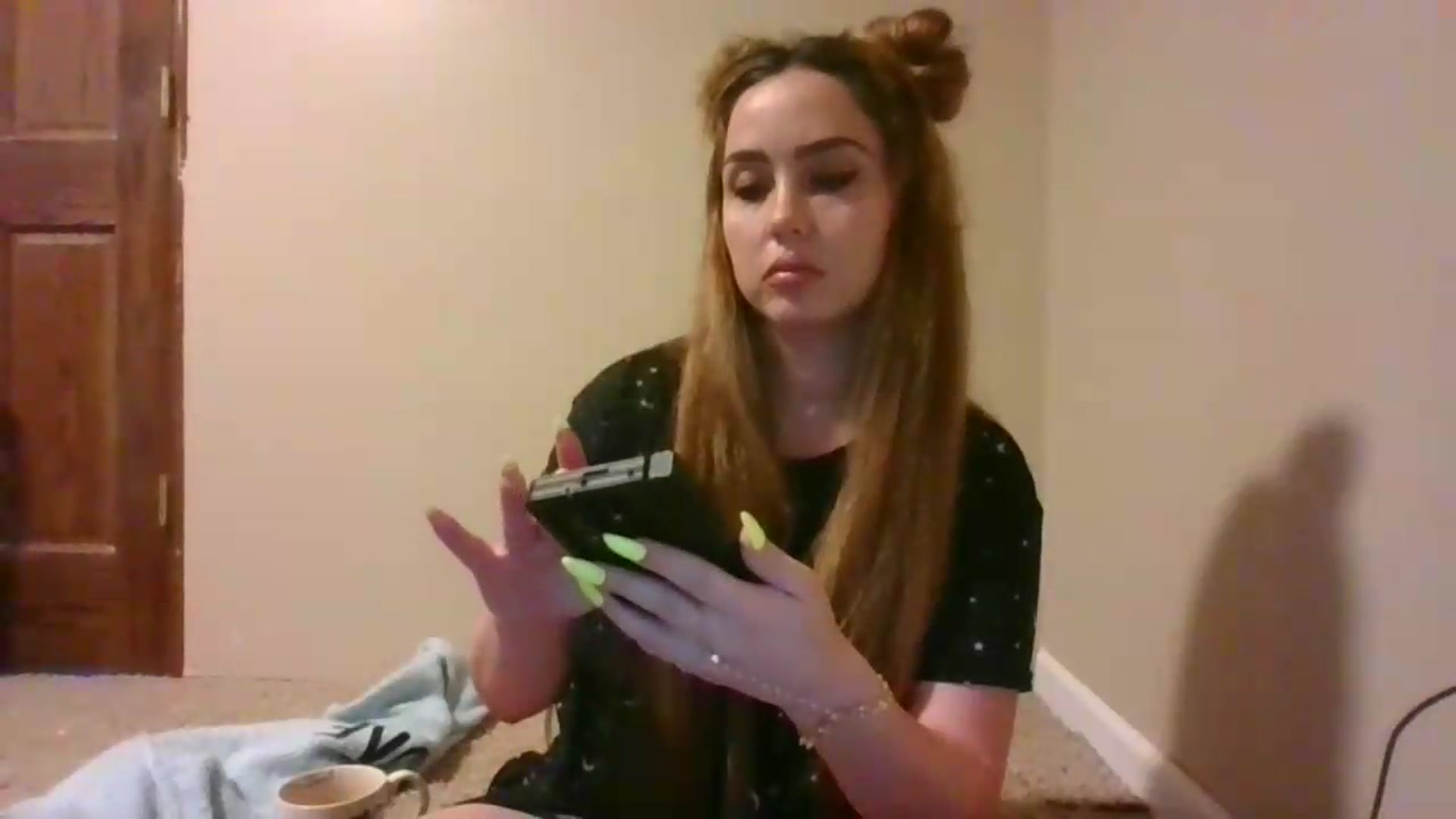 Gallery image thumbnail from Angel_baby124's myfreecams stream on, 06/29/2026, 14:19 image 3 of 20