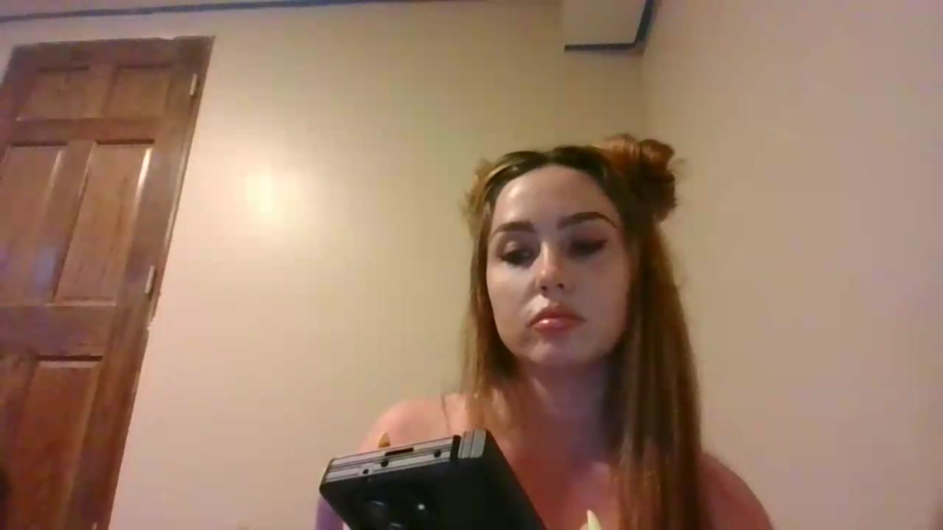Gallery image thumbnail from Angel_baby124's myfreecams stream on, 06/29/2026, 14:19 image 10 of 20