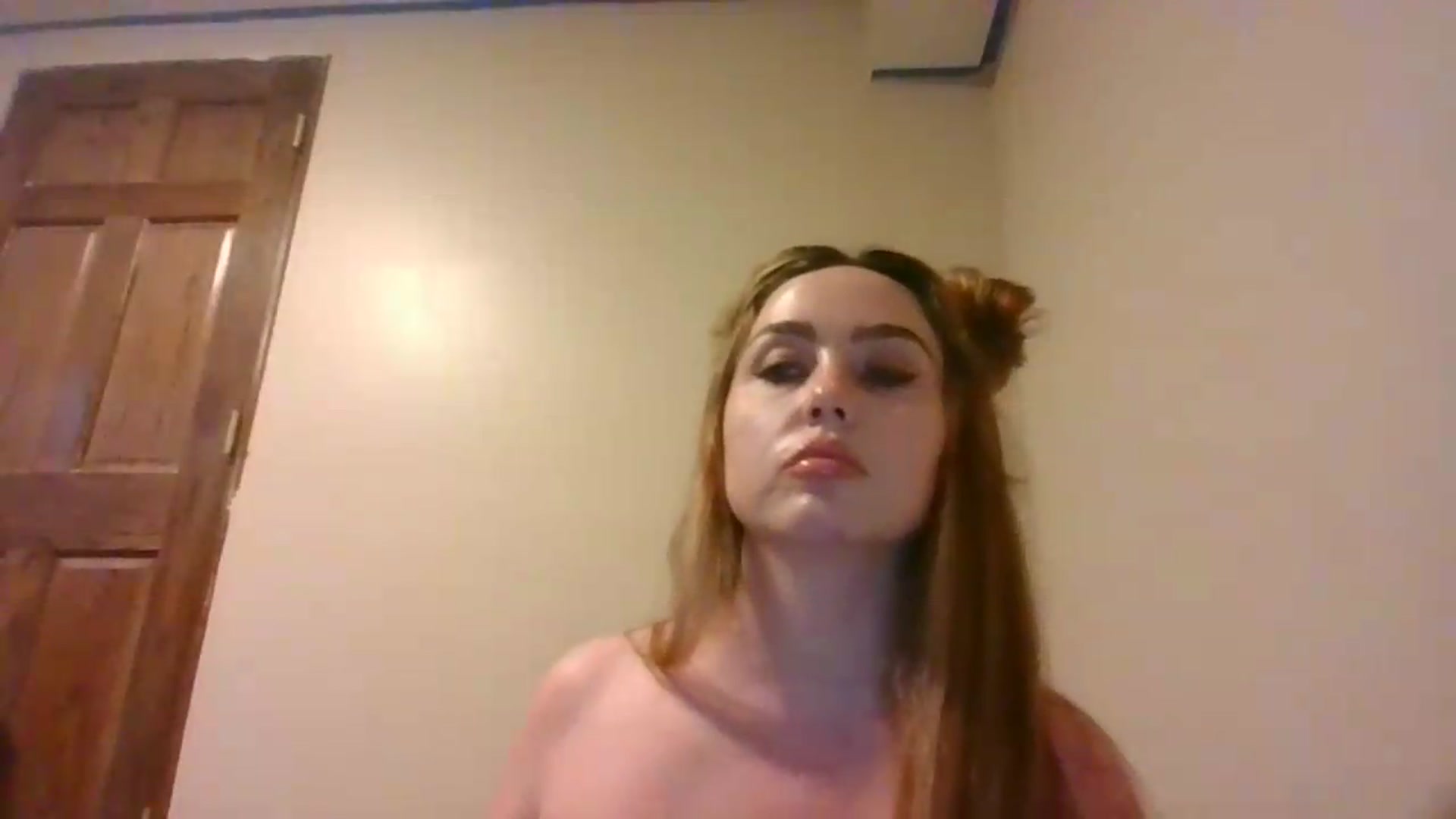 Gallery image thumbnail from Angel_baby124's myfreecams stream on, 06/29/2026, 14:19 image 8 of 20