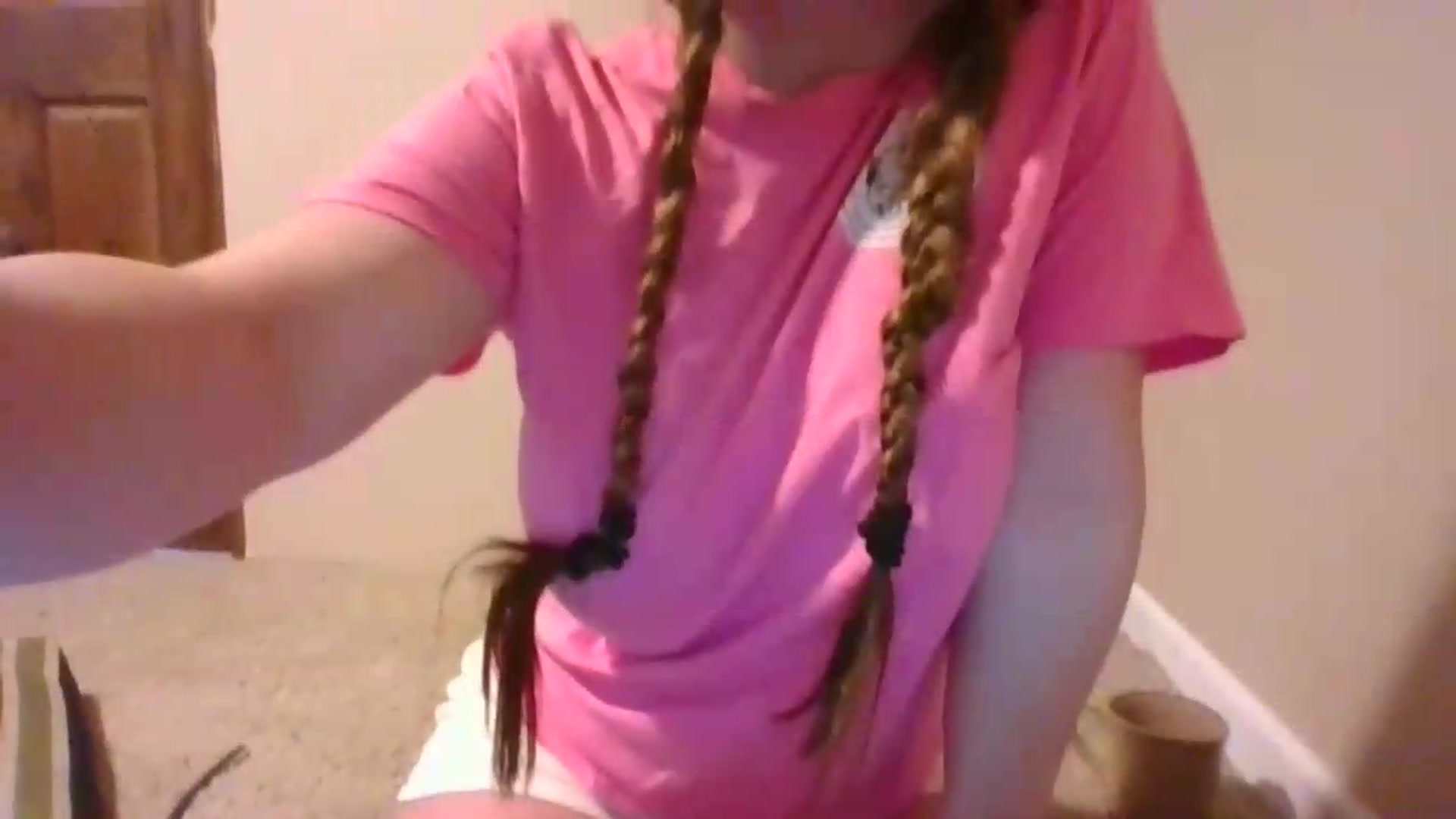 Gallery image thumbnail from Angel_baby124's myfreecams stream on, 06/30/2026, 13:53 image 11 of 20