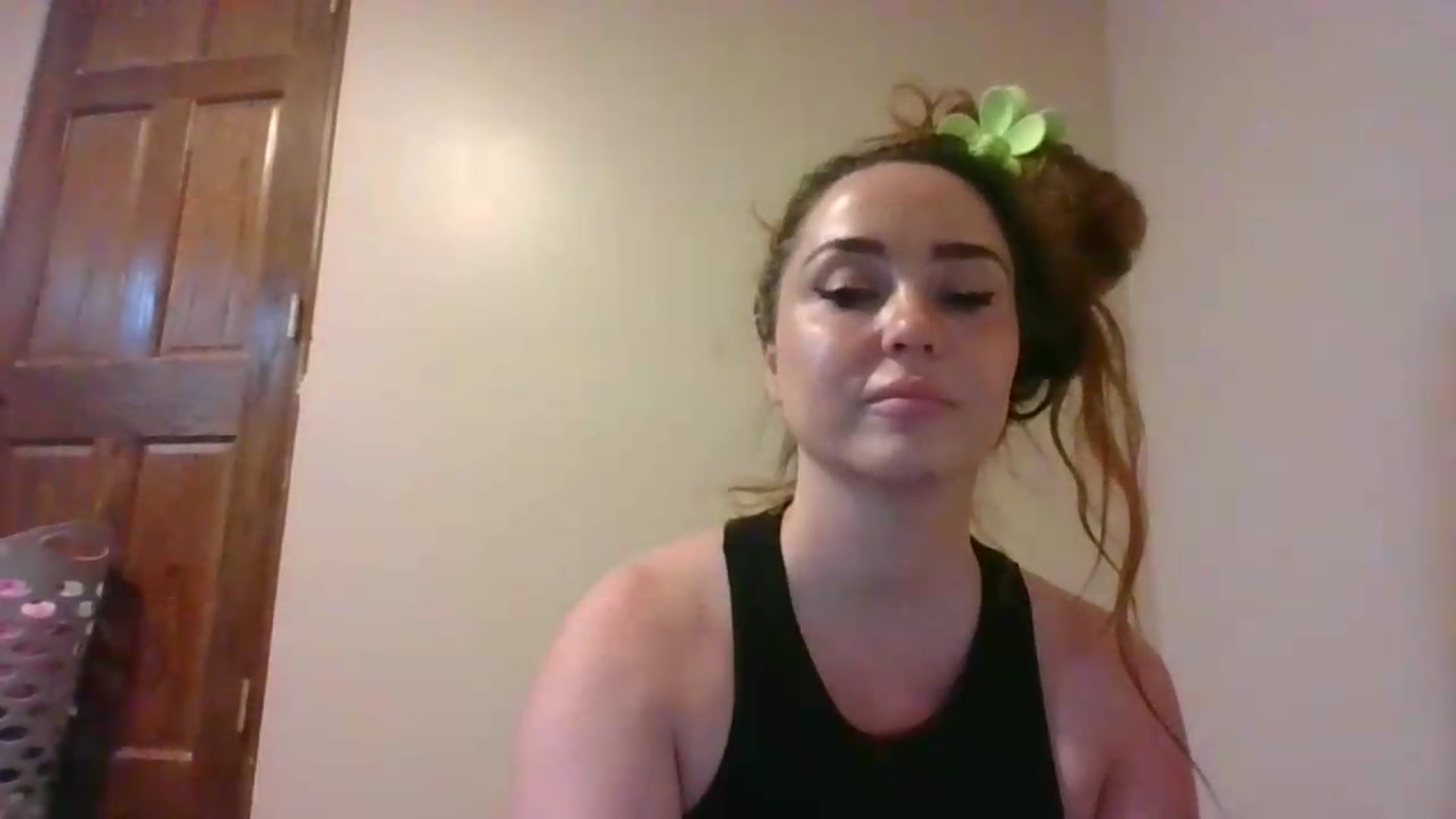 Gallery image thumbnail from Angel_baby124's myfreecams stream on, 07/03/2026, 17:29 image 6 of 20