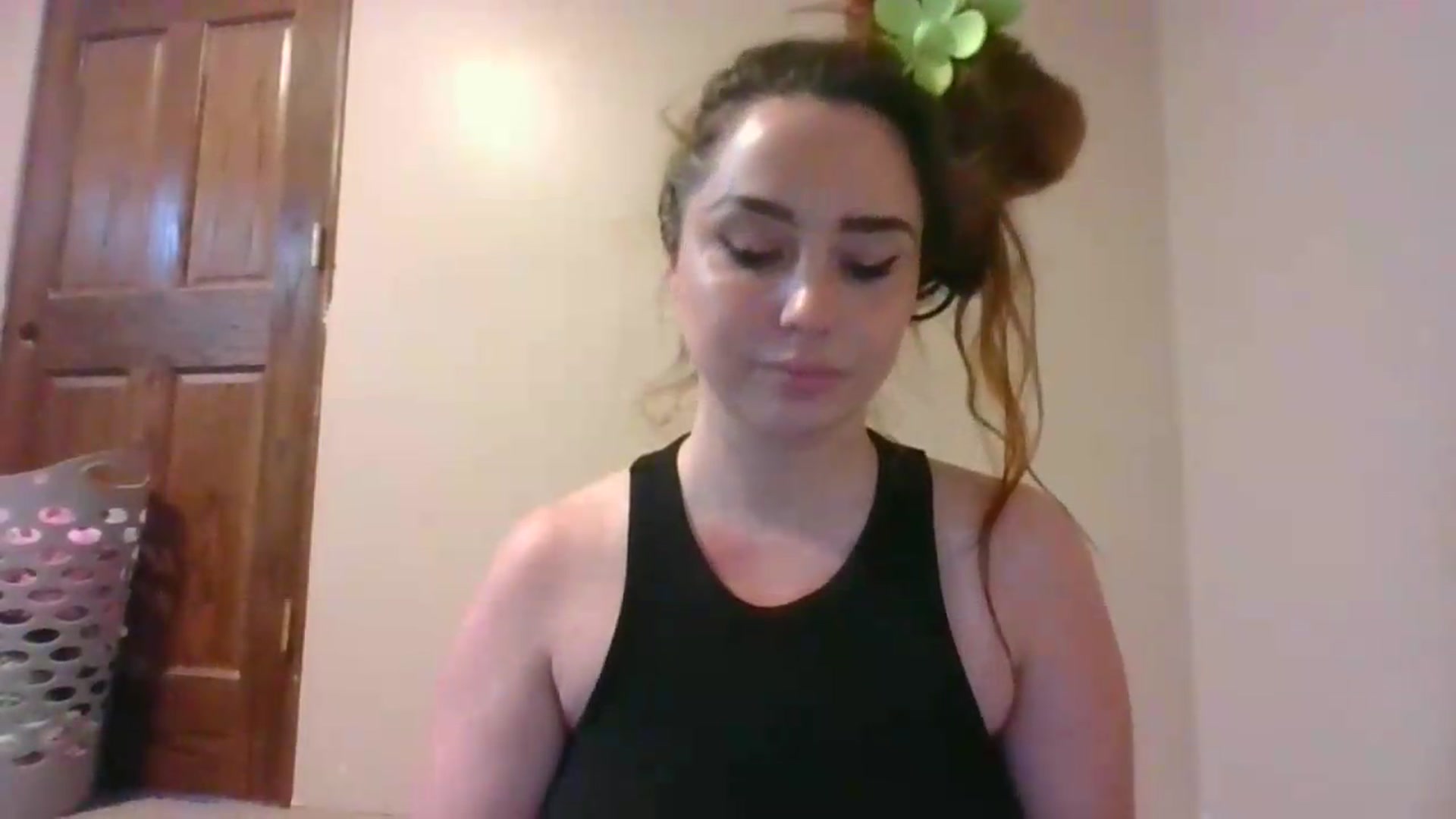 Gallery image thumbnail from Angel_baby124's myfreecams stream on, 07/03/2026, 17:29 image 15 of 20