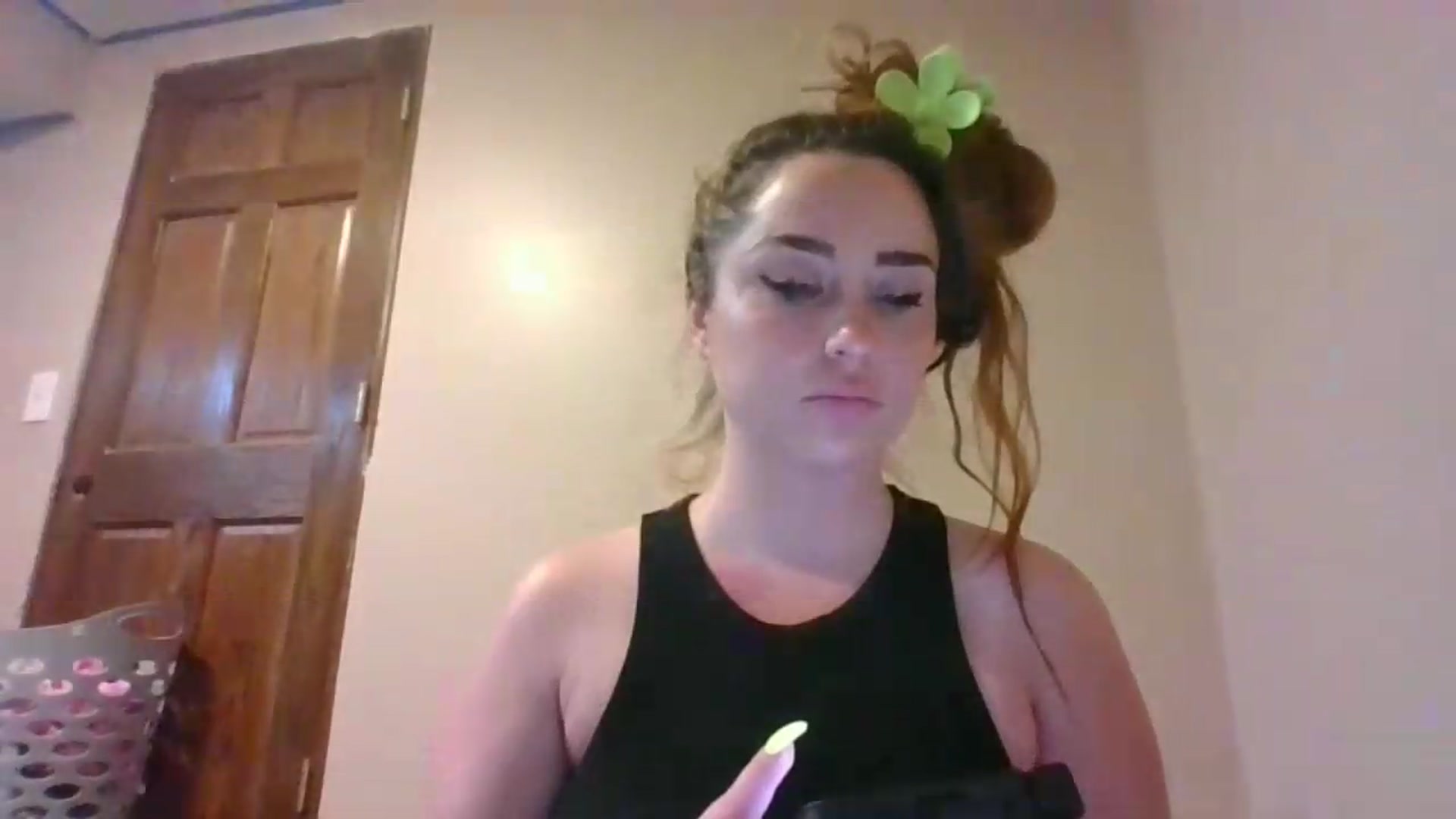 Gallery image thumbnail from Angel_baby124's myfreecams stream on, 07/03/2026, 17:29 image 18 of 20