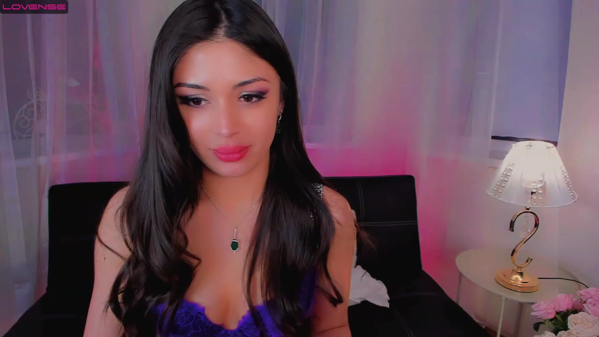 Gallery image thumbnail from Angel_on_Duty's myfreecams stream on, 03/19/2023, 01:07 image 8 of 20