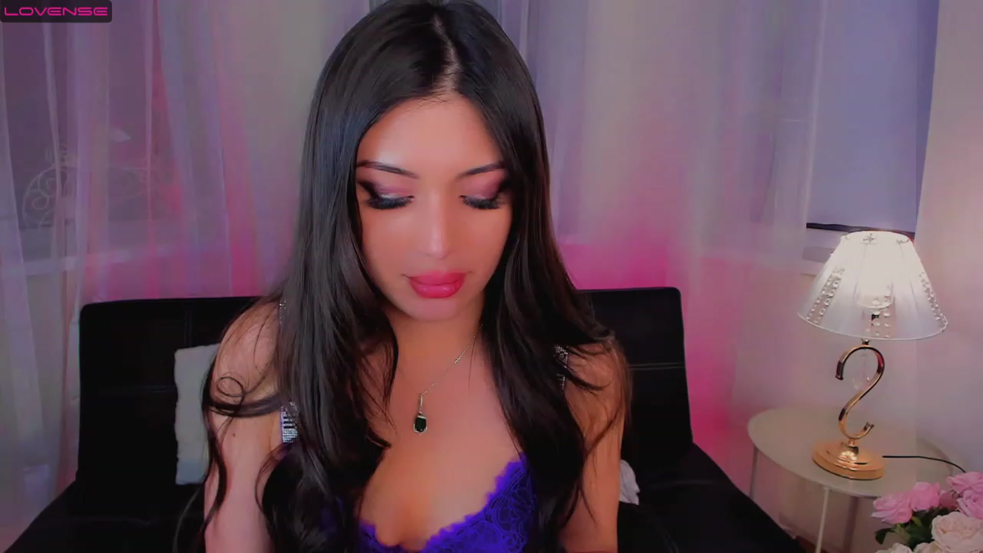 Gallery image thumbnail from Angel_on_Duty's myfreecams stream on, 03/19/2023, 01:07 image 14 of 20