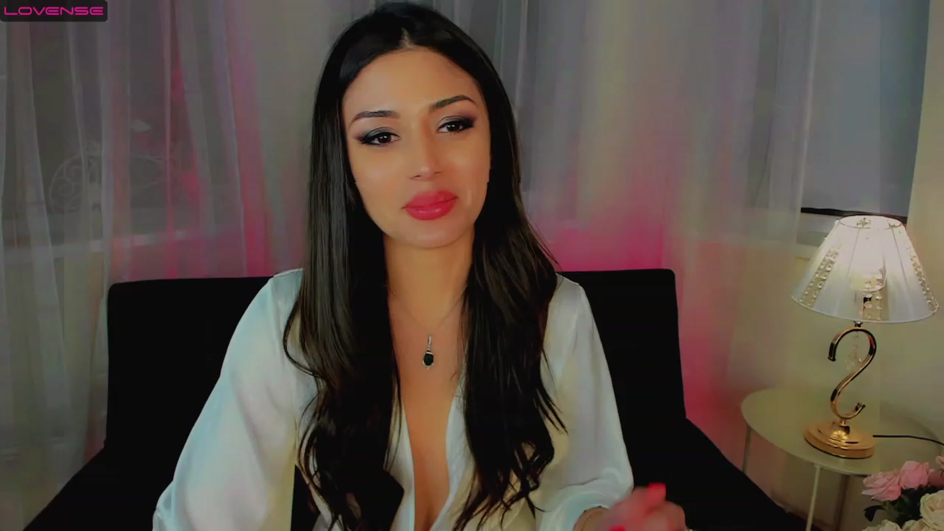 Gallery image thumbnail from Angel_on_Duty's myfreecams stream on, 03/19/2023, 04:44 image 10 of 20