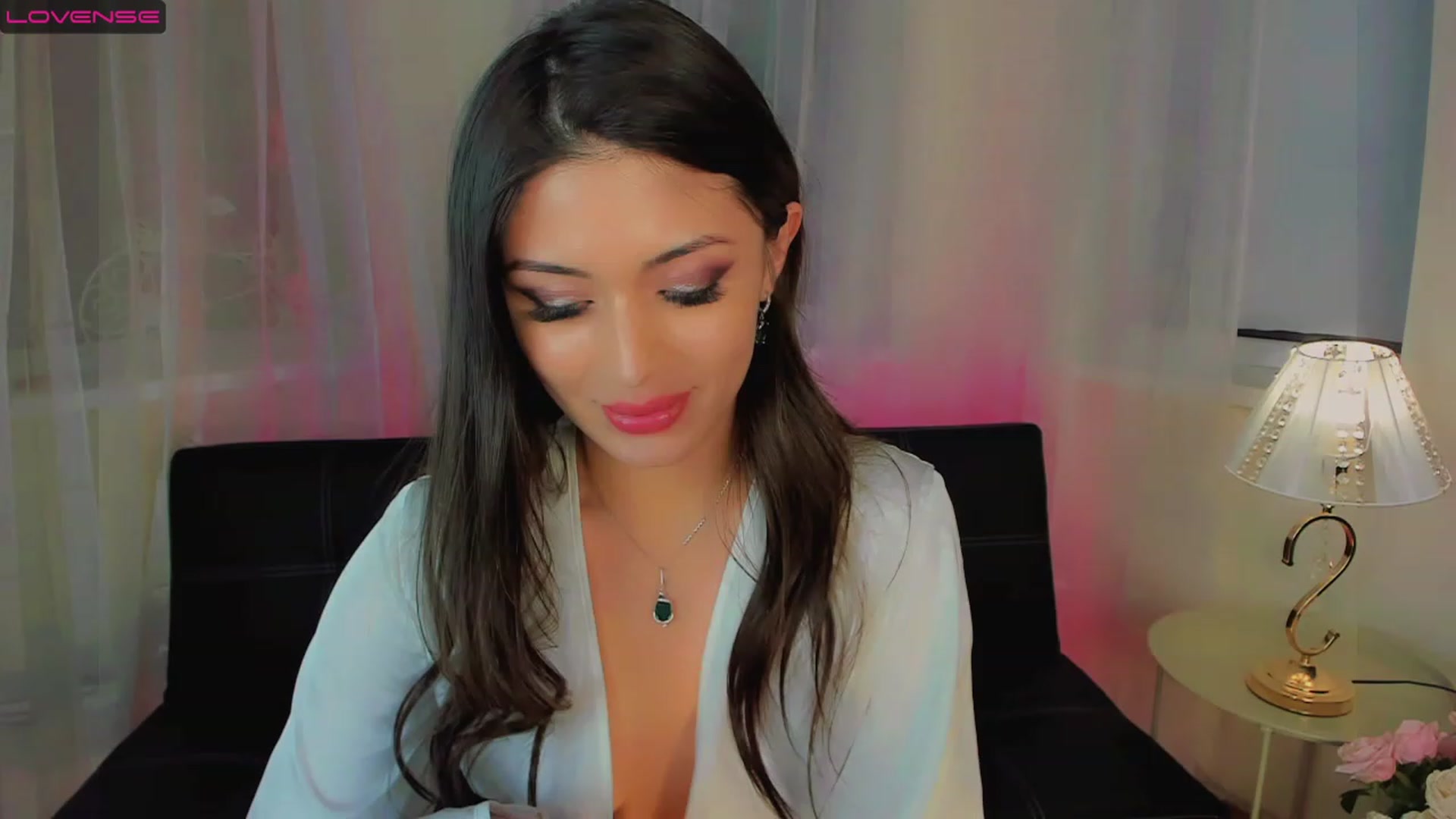 Gallery image thumbnail from Angel_on_Duty's myfreecams stream on, 03/19/2023, 04:44 image 14 of 20