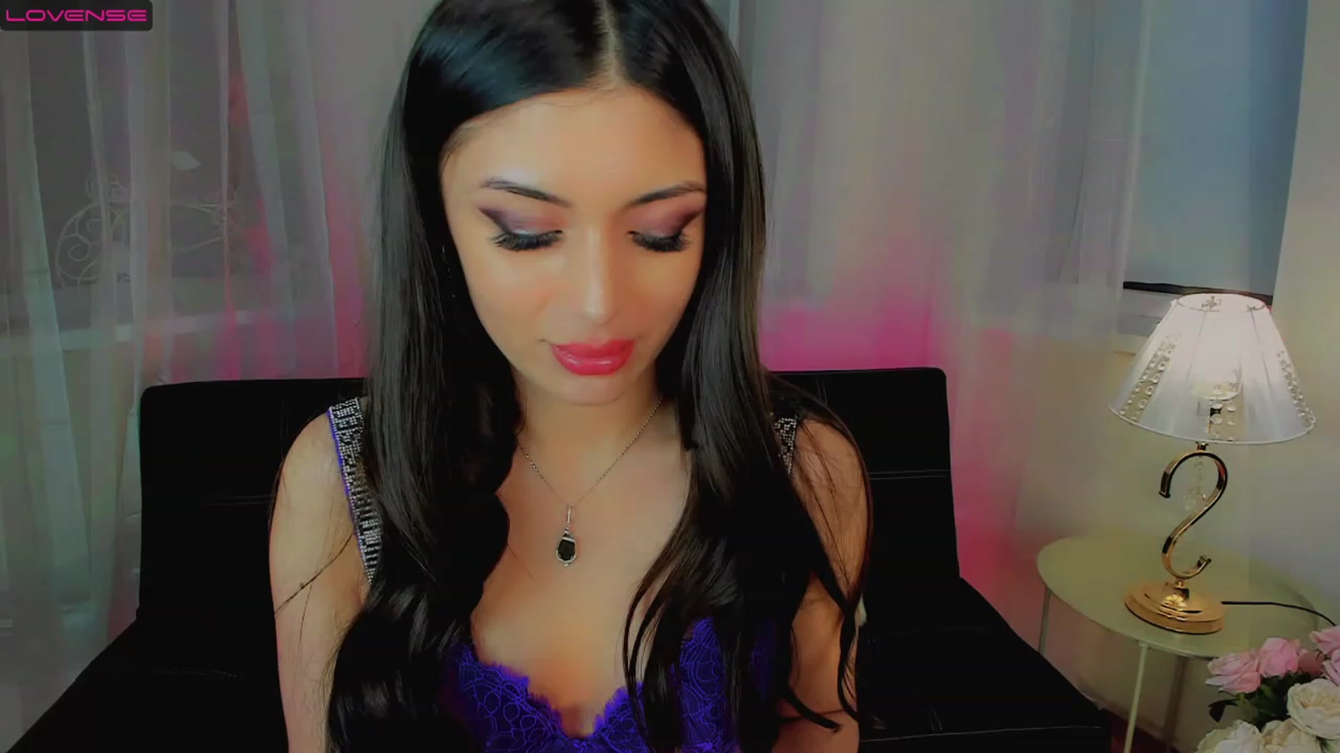 Gallery image thumbnail from Angel_on_Duty's myfreecams stream on, 03/19/2023, 04:44 image 2 of 20