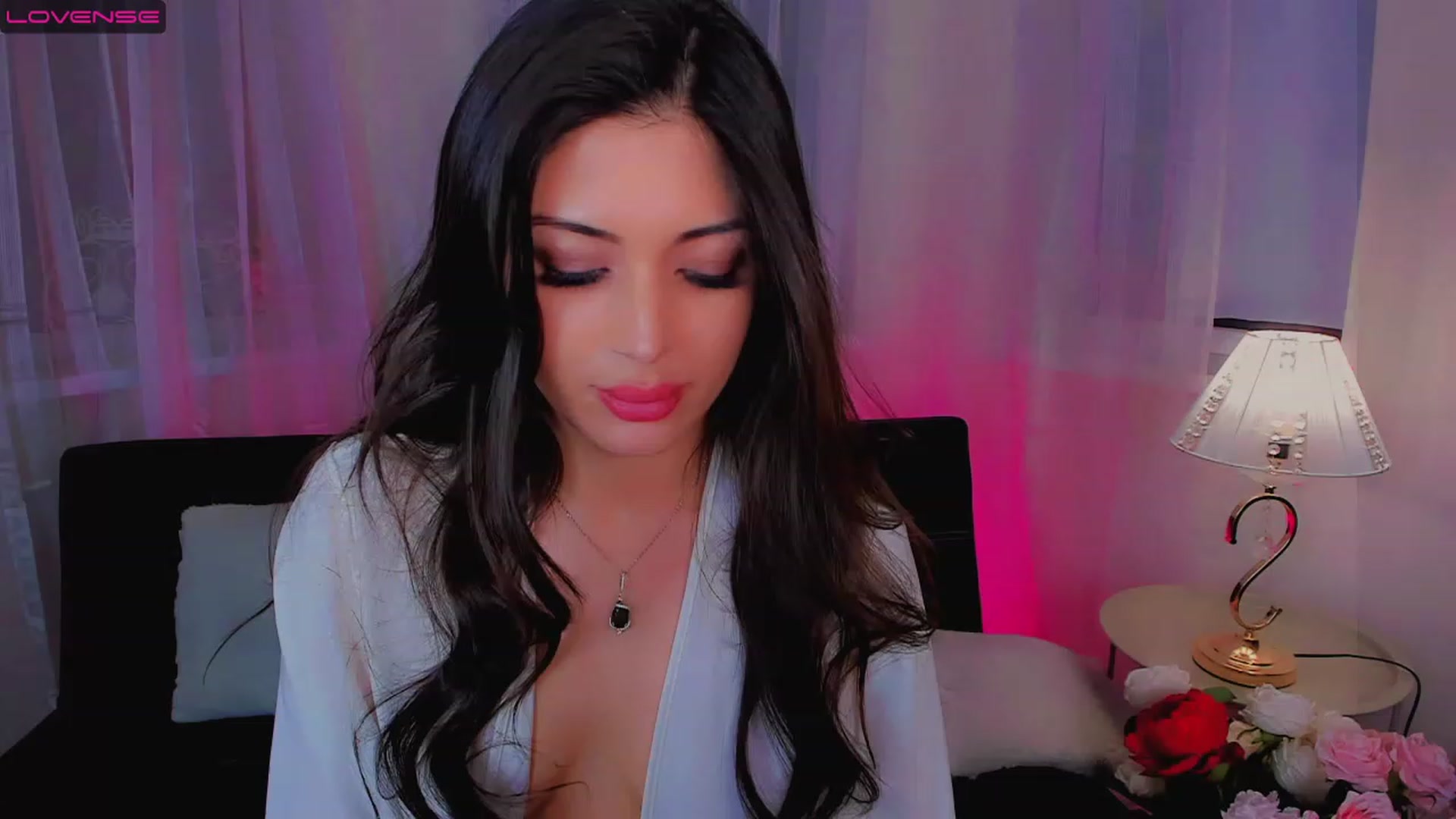 Gallery image thumbnail from Angel_on_Duty's myfreecams stream on, 03/20/2023, 04:10 image 18 of 20