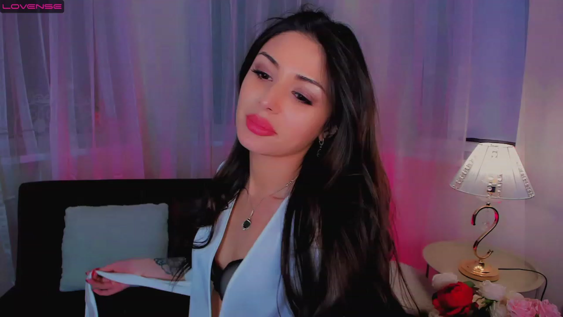 Gallery image thumbnail from Angel_on_Duty's myfreecams stream on, 03/20/2023, 04:10 image 10 of 20