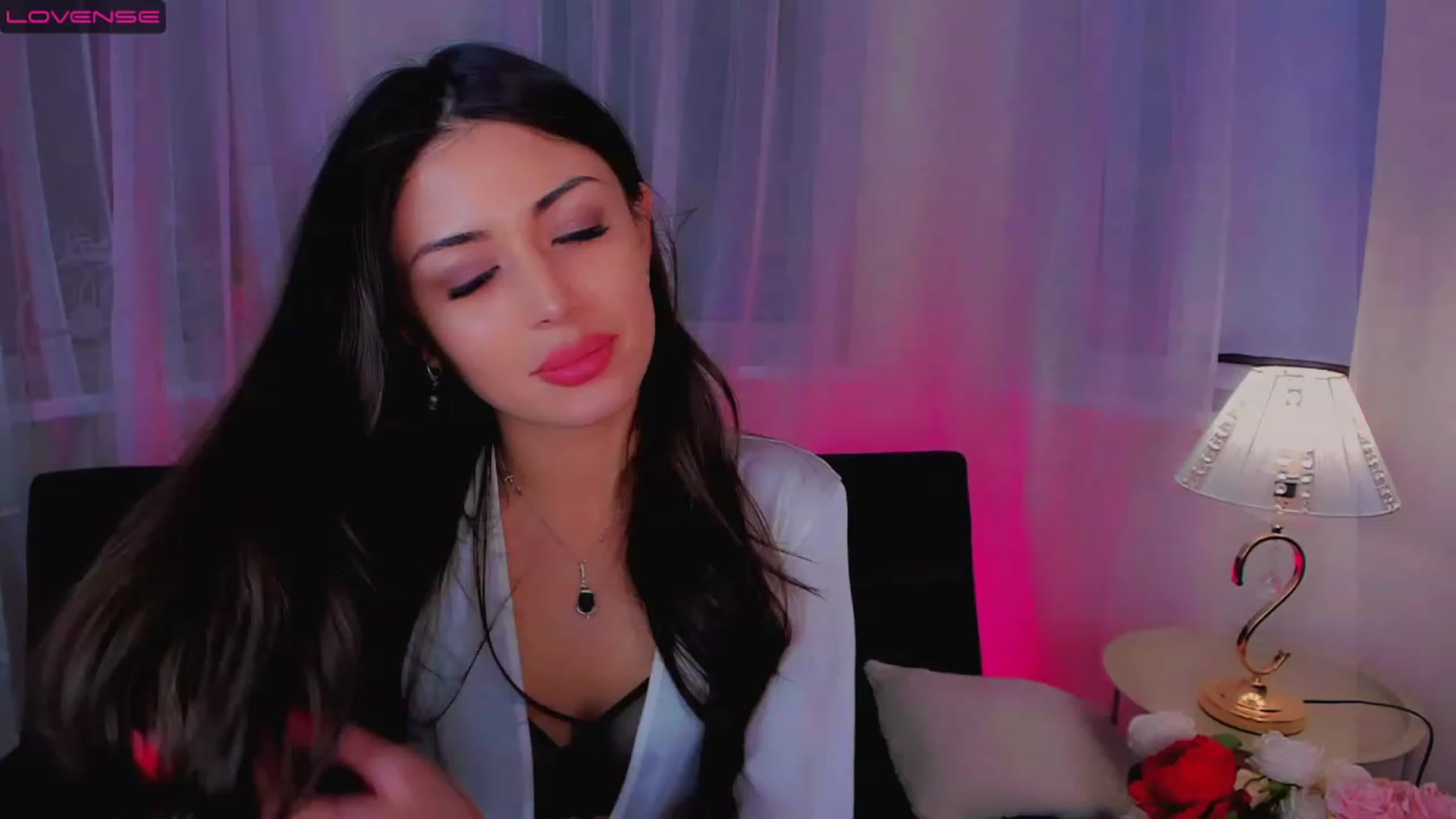 Gallery image thumbnail from Angel_on_Duty's myfreecams stream on, 03/20/2023, 04:10 image 9 of 20