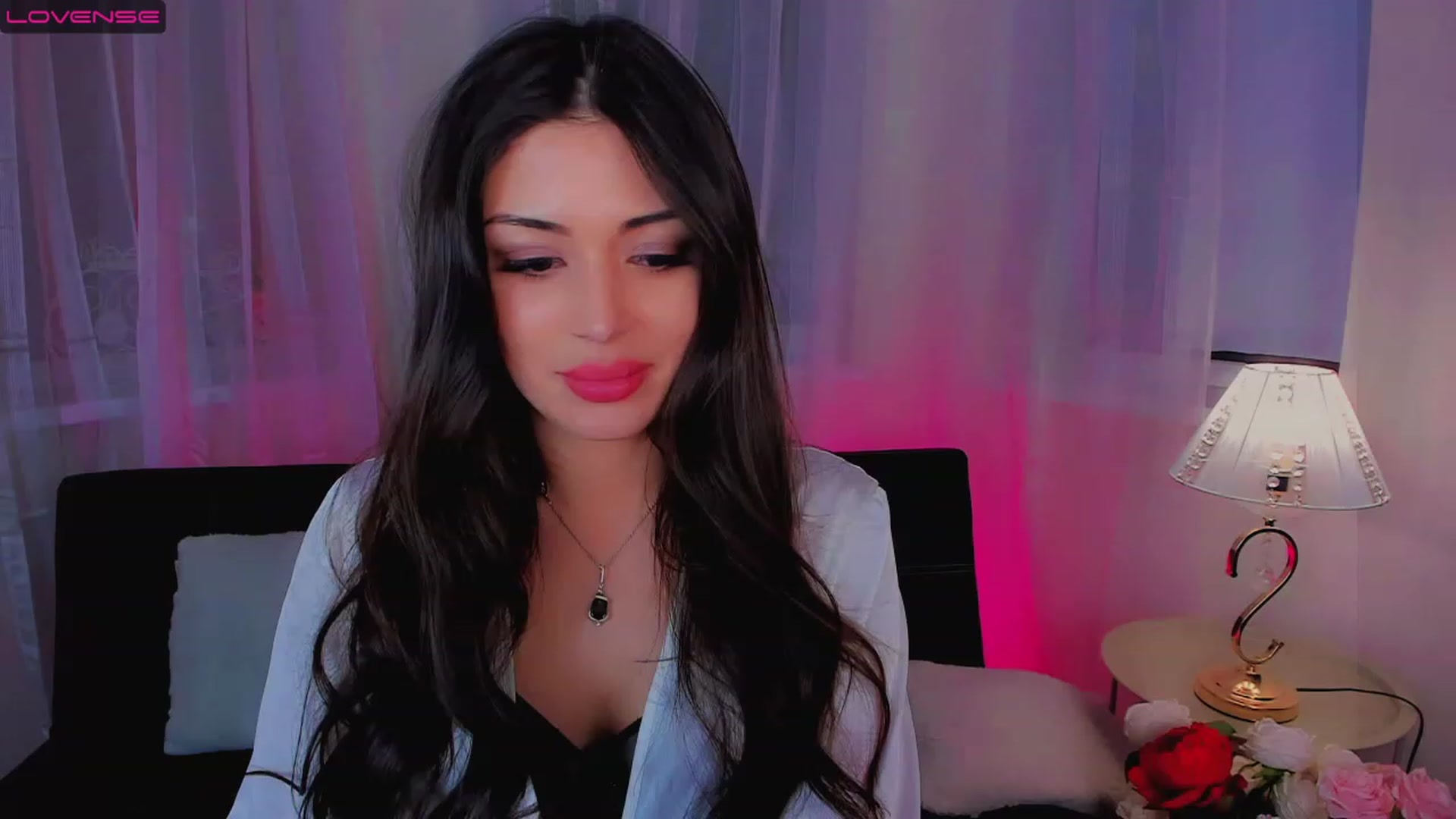Gallery image thumbnail from Angel_on_Duty's myfreecams stream on, 03/20/2023, 04:10 image 1 of 20