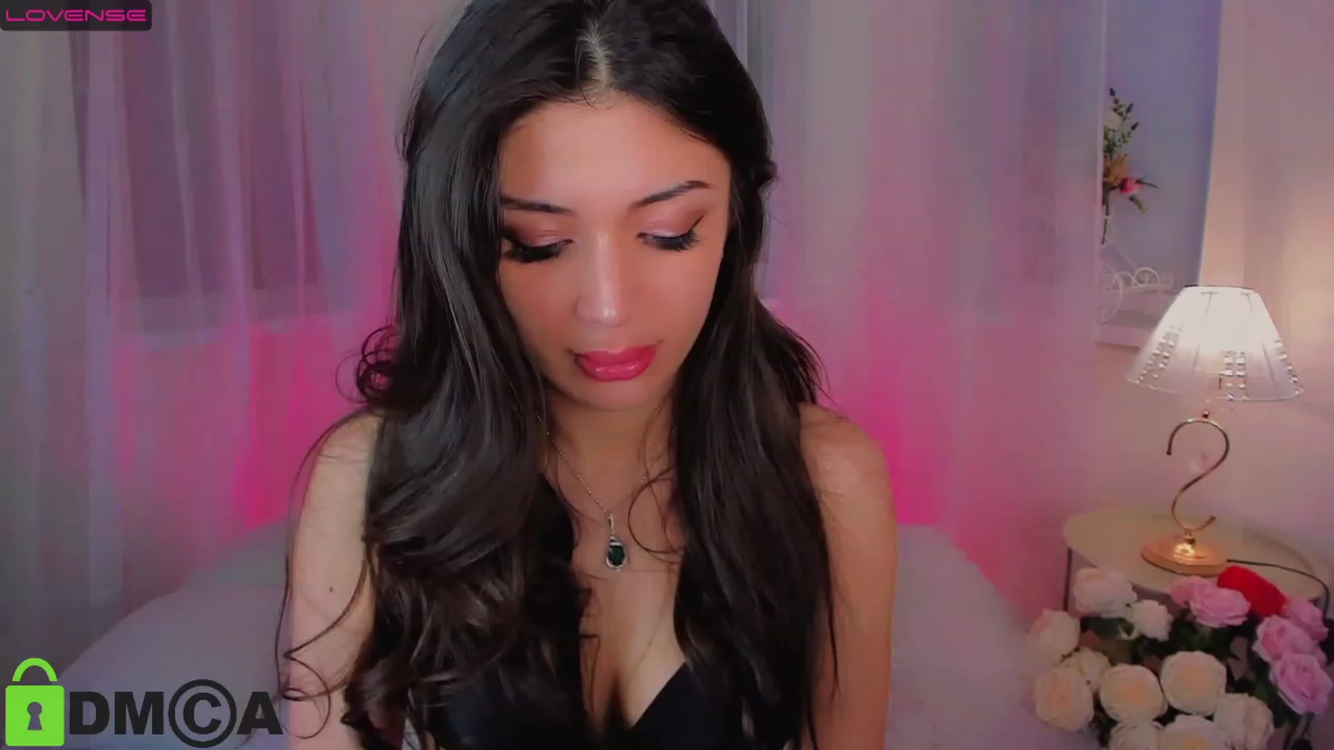 Gallery image thumbnail from Angel_on_Duty's myfreecams stream on, 03/27/2023, 22:58 image 7 of 20