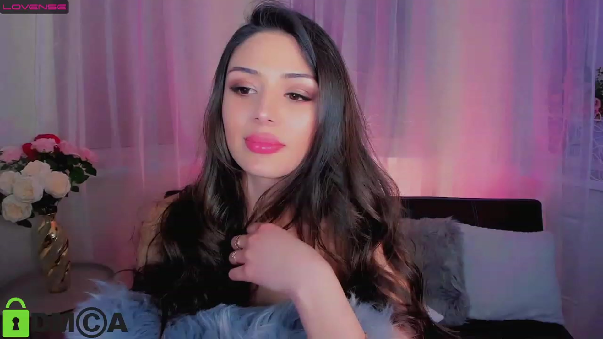 Gallery image thumbnail from Angel_on_Duty's myfreecams stream on, 04/01/2023, 20:32 image 11 of 20